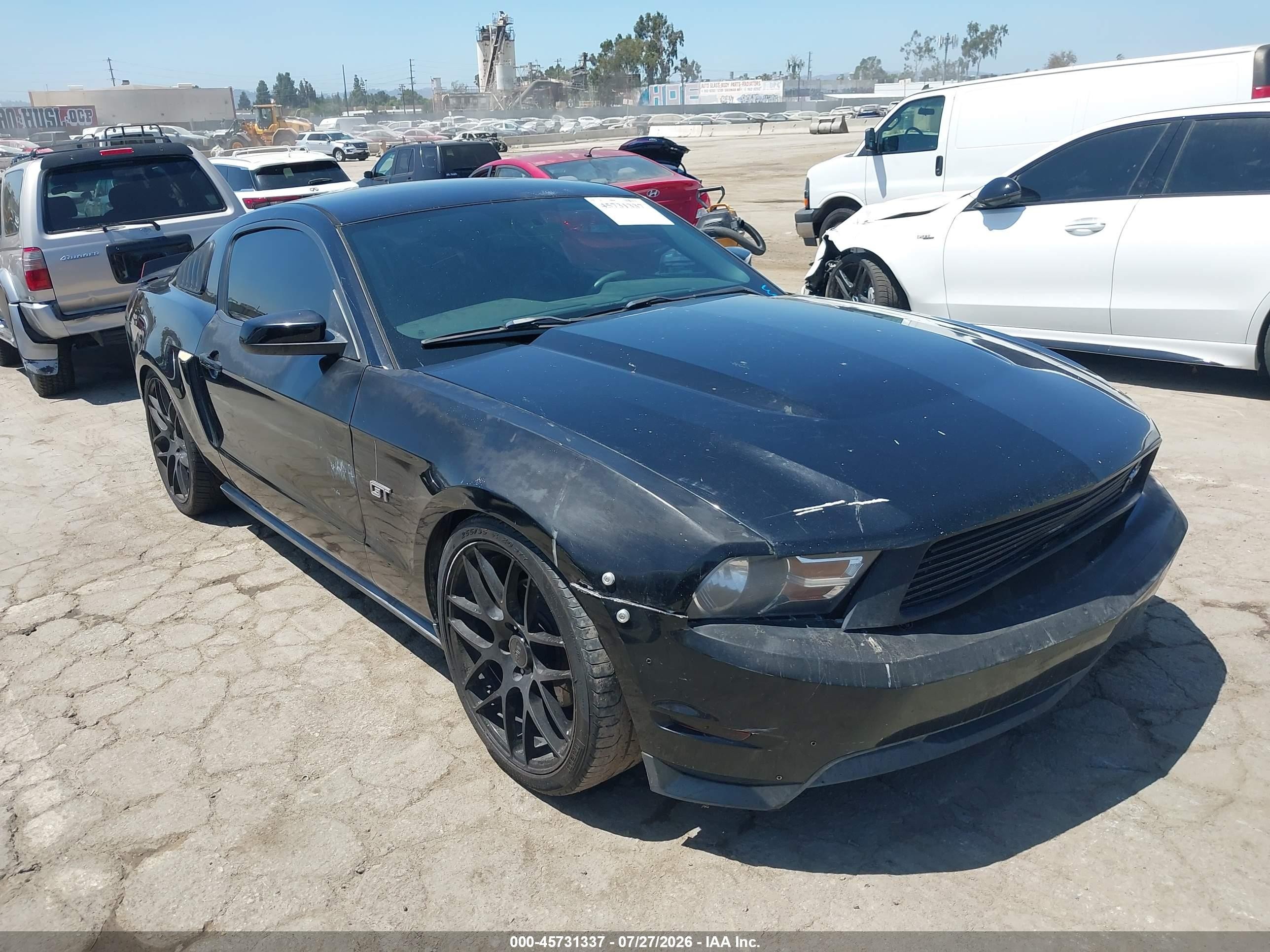 2010 Ford Mustang GT, VIN 1ZVBP8CH3A5160931 — Rear end