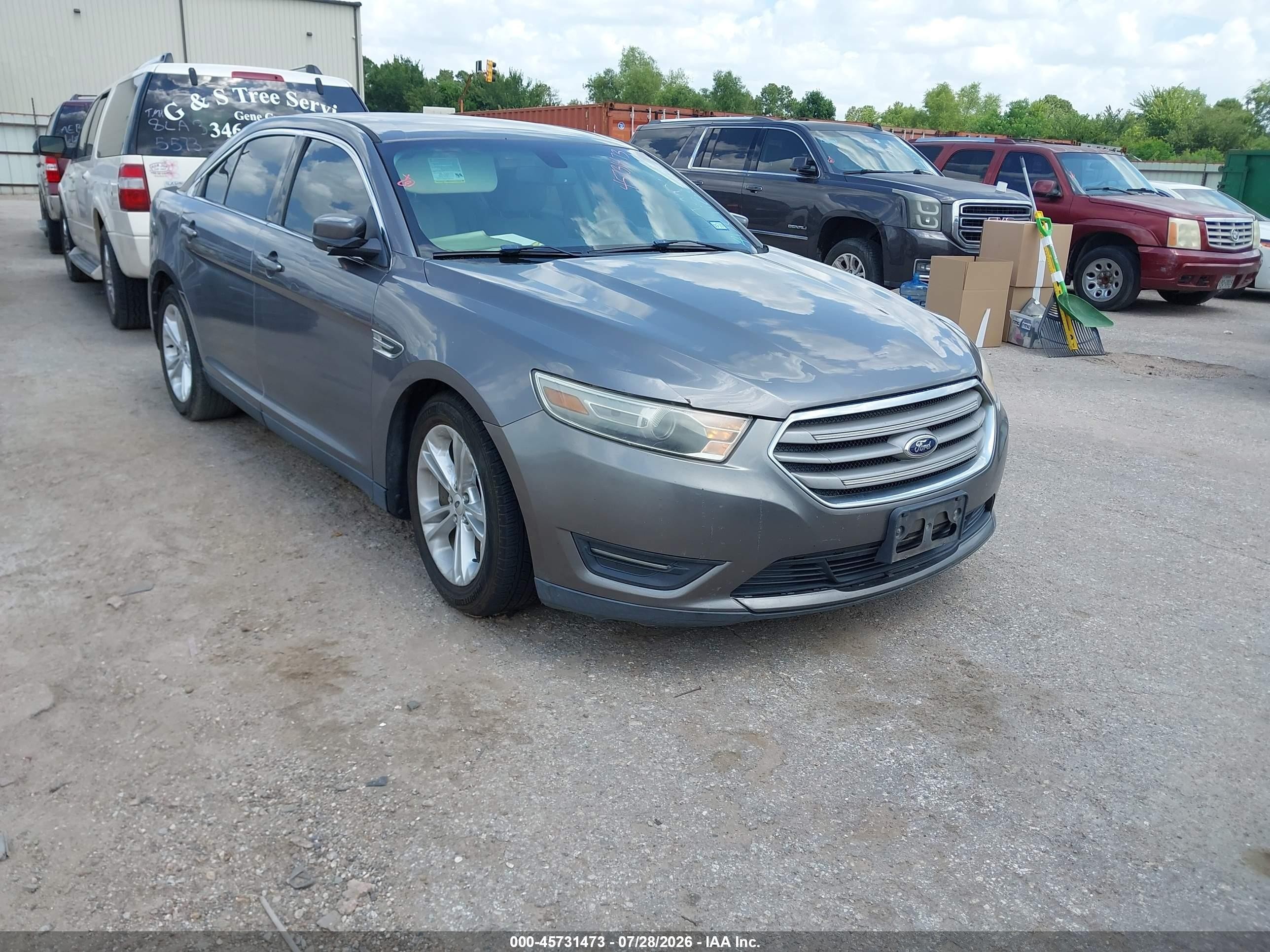 2013 Ford Taurus SEL, VIN 1FAHP2E90DG185154 — Normal wear