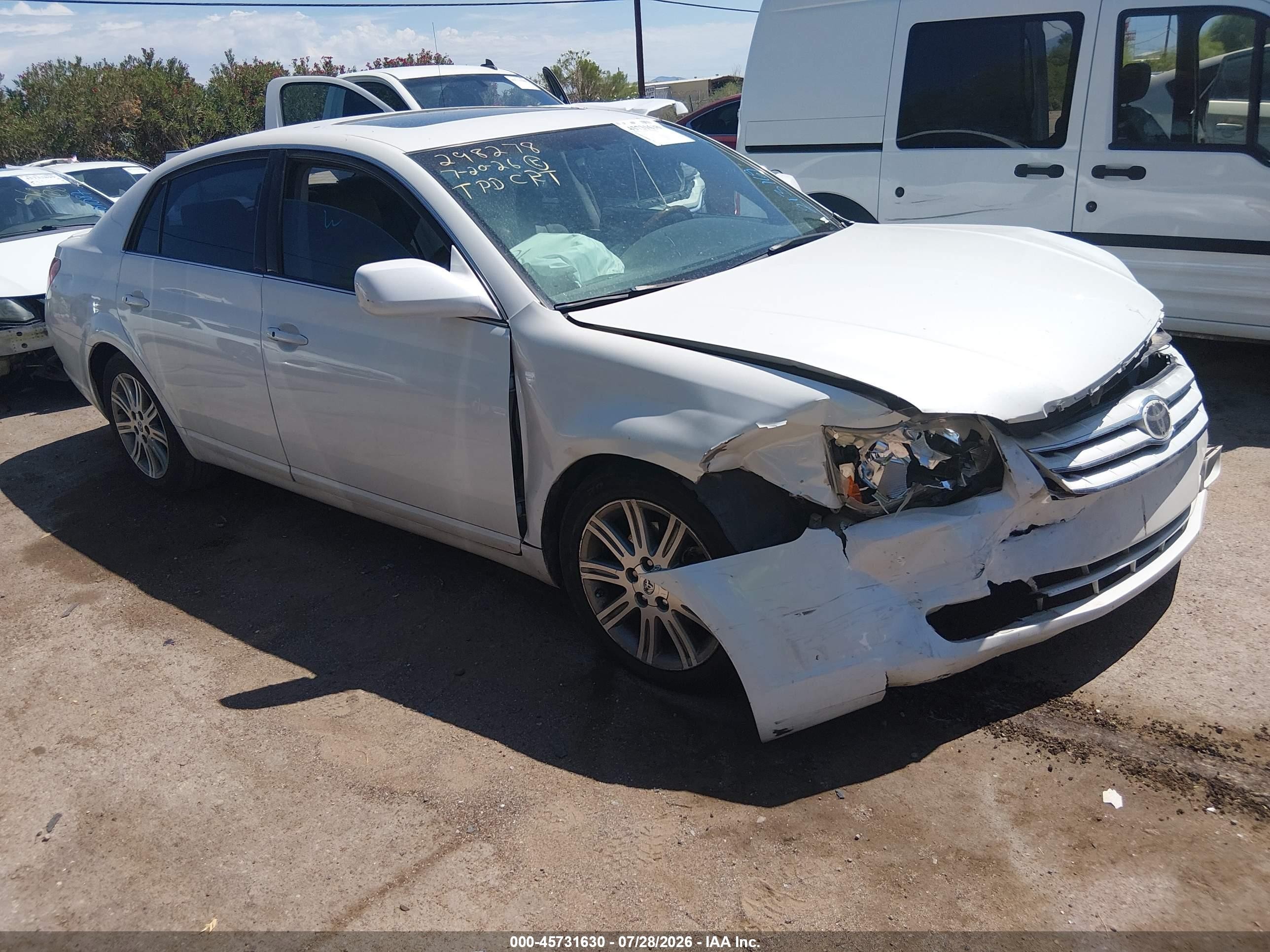 2007 Toyota Avalon XL, VIN 4T1BK36B27U213169 — Front end
