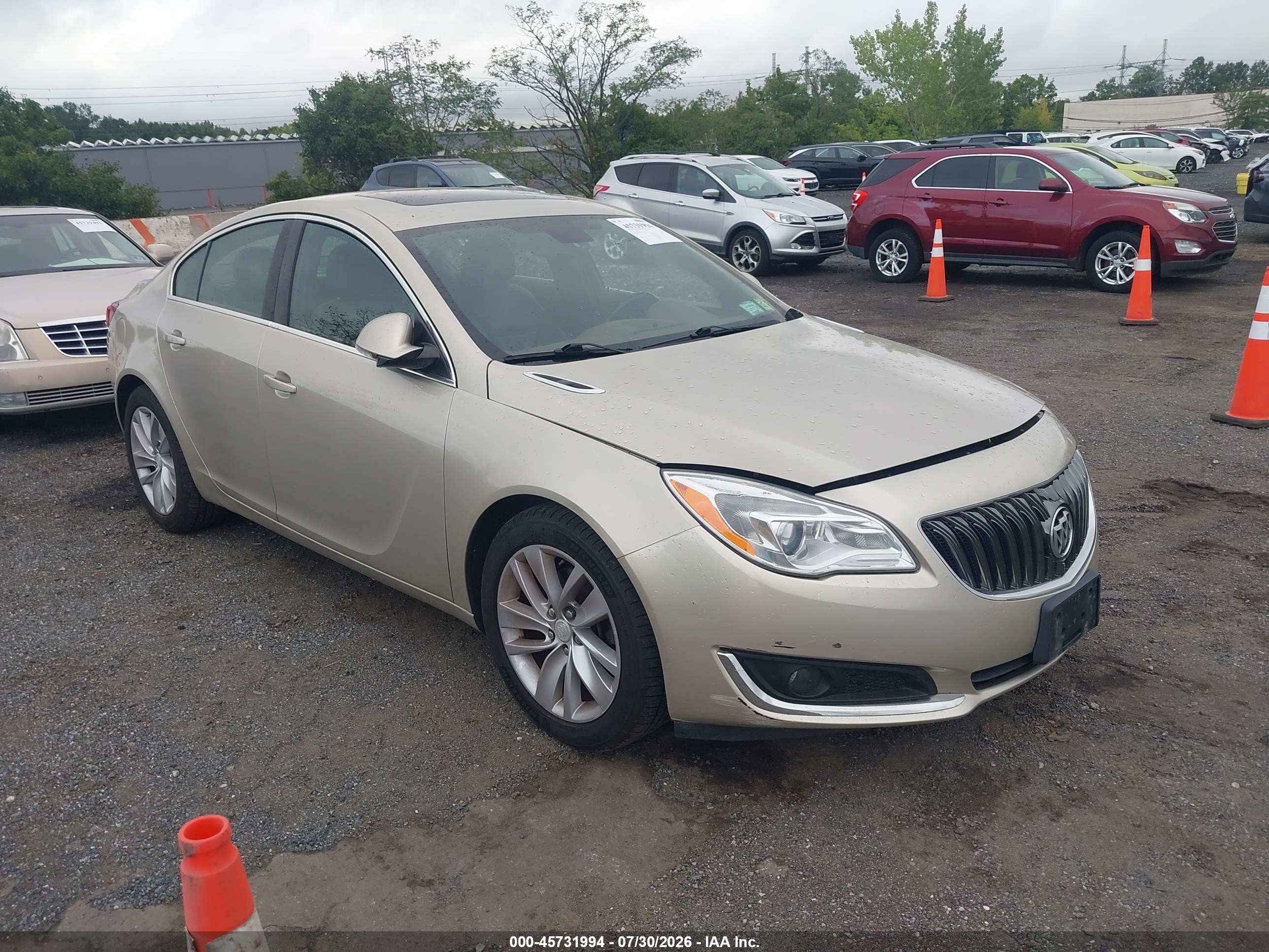 2015 Buick Regal, VIN 2G4GK5EX6F9164018 — Normal wear