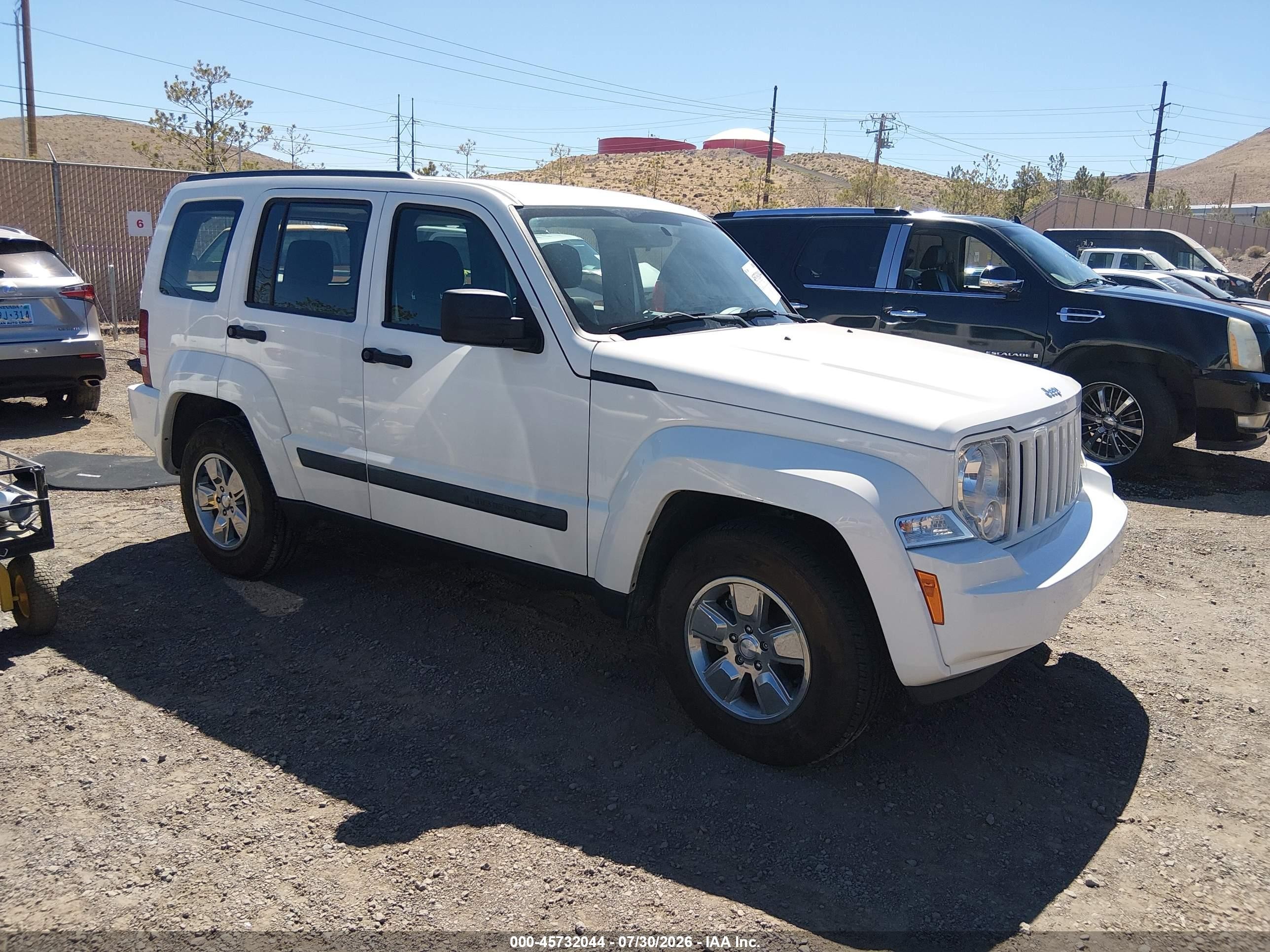 2010 Jeep Liberty Sport, VIN 1J4PN2GK4AW133212 — Normal wear