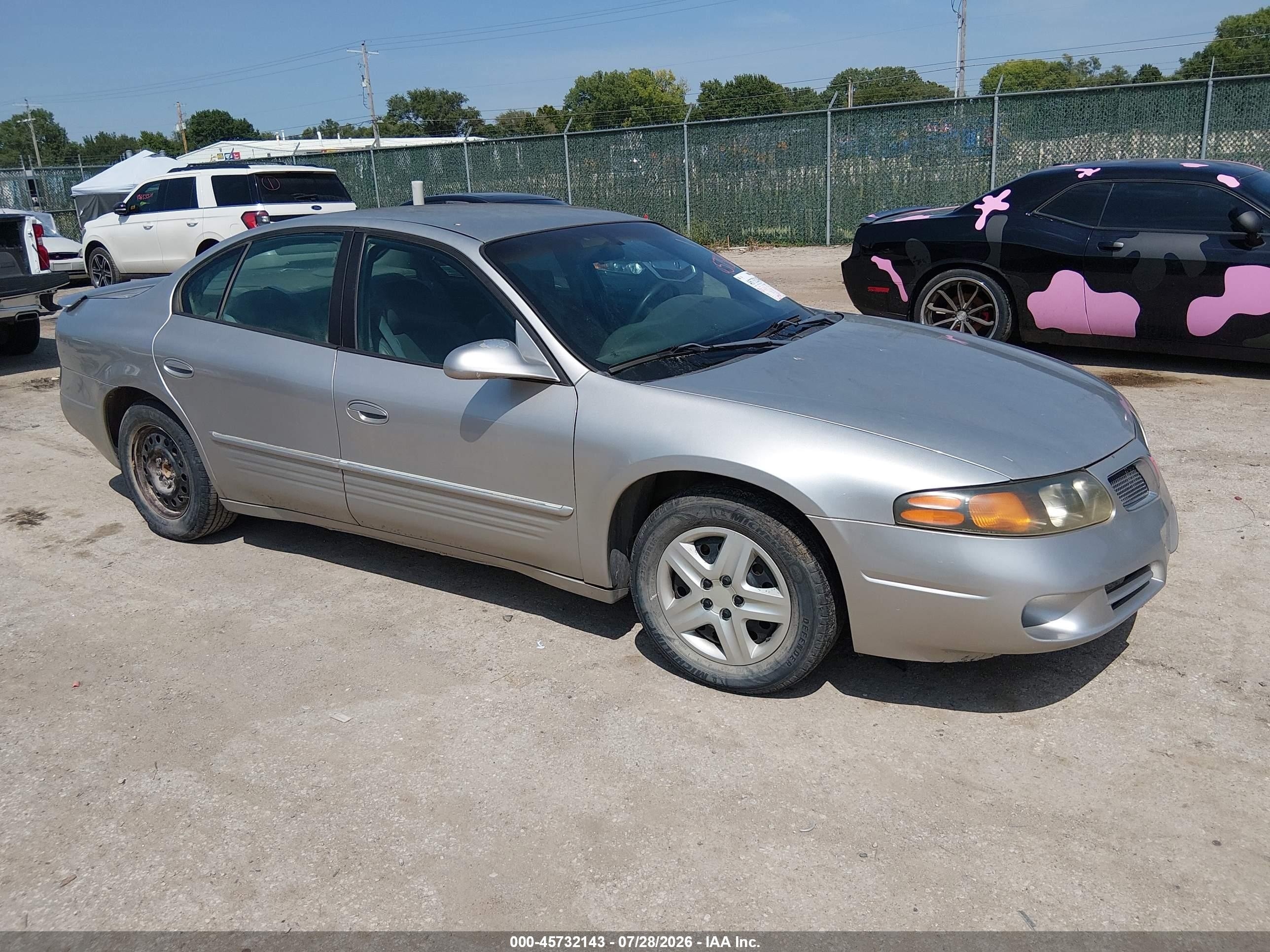 2005 Pontiac Bonneville SE, VIN 1G2HX52K45U122312 — Normal wear