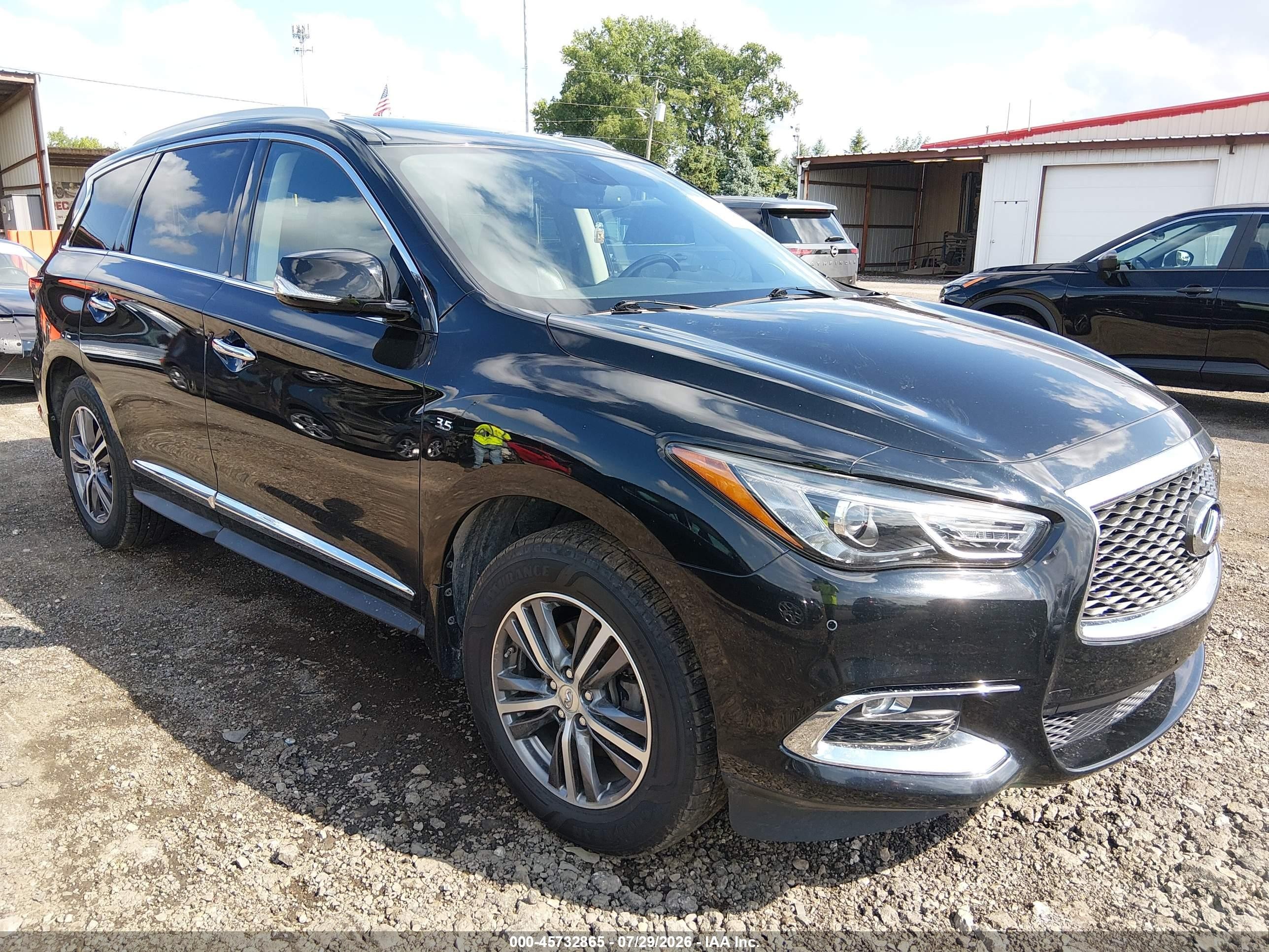 2017 Infiniti QX60, VIN 5N1DL0MM0HC504026 — Normal wear