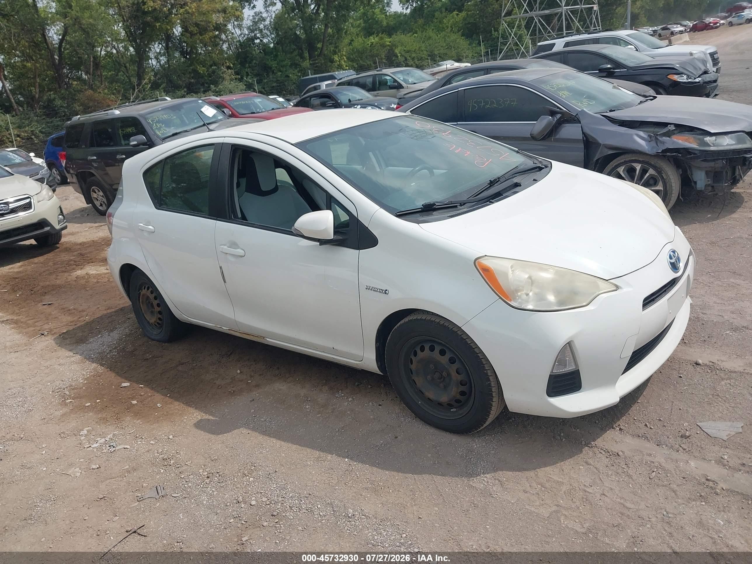 2012 Toyota Prius Two, VIN JTDKDTB36C1506307 — Normal wear
