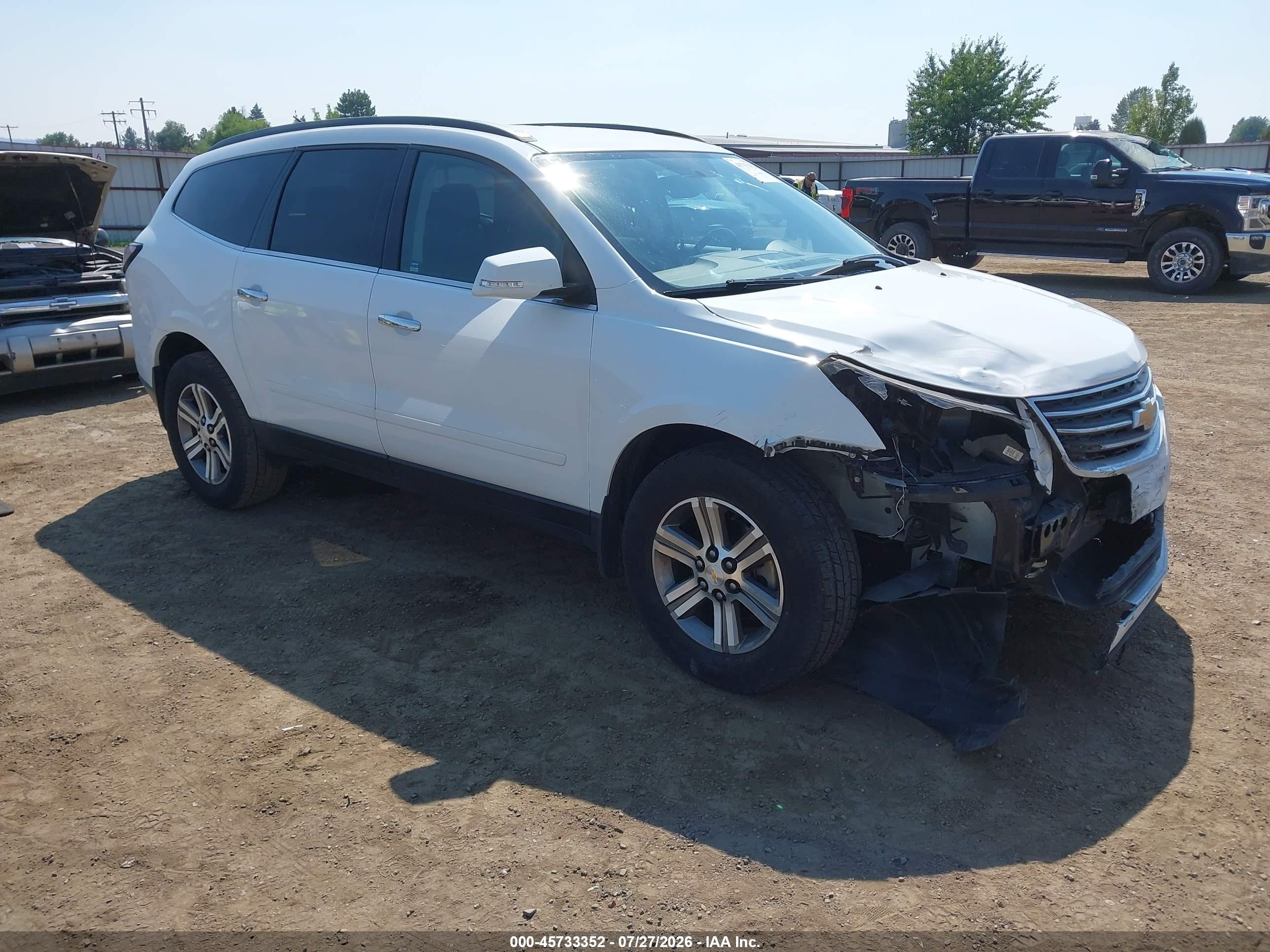 2016 Chevrolet Traverse LT, VIN 1GNKVHKD0GJ273301 — Front end