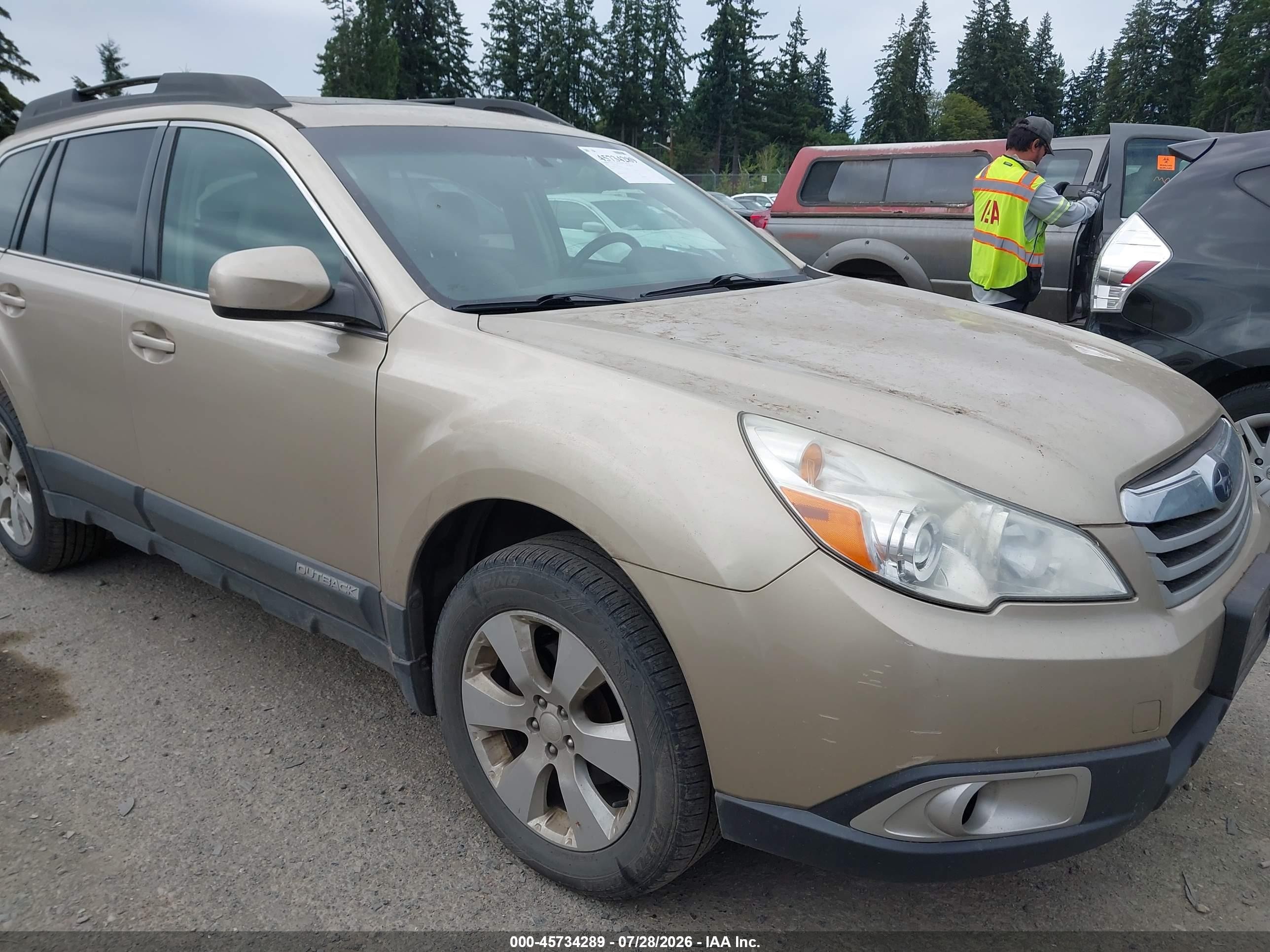 2010 Subaru Outback Premium All-Weather Anniversary, VIN 4S4BRBGC8A3323329 — Normal wear