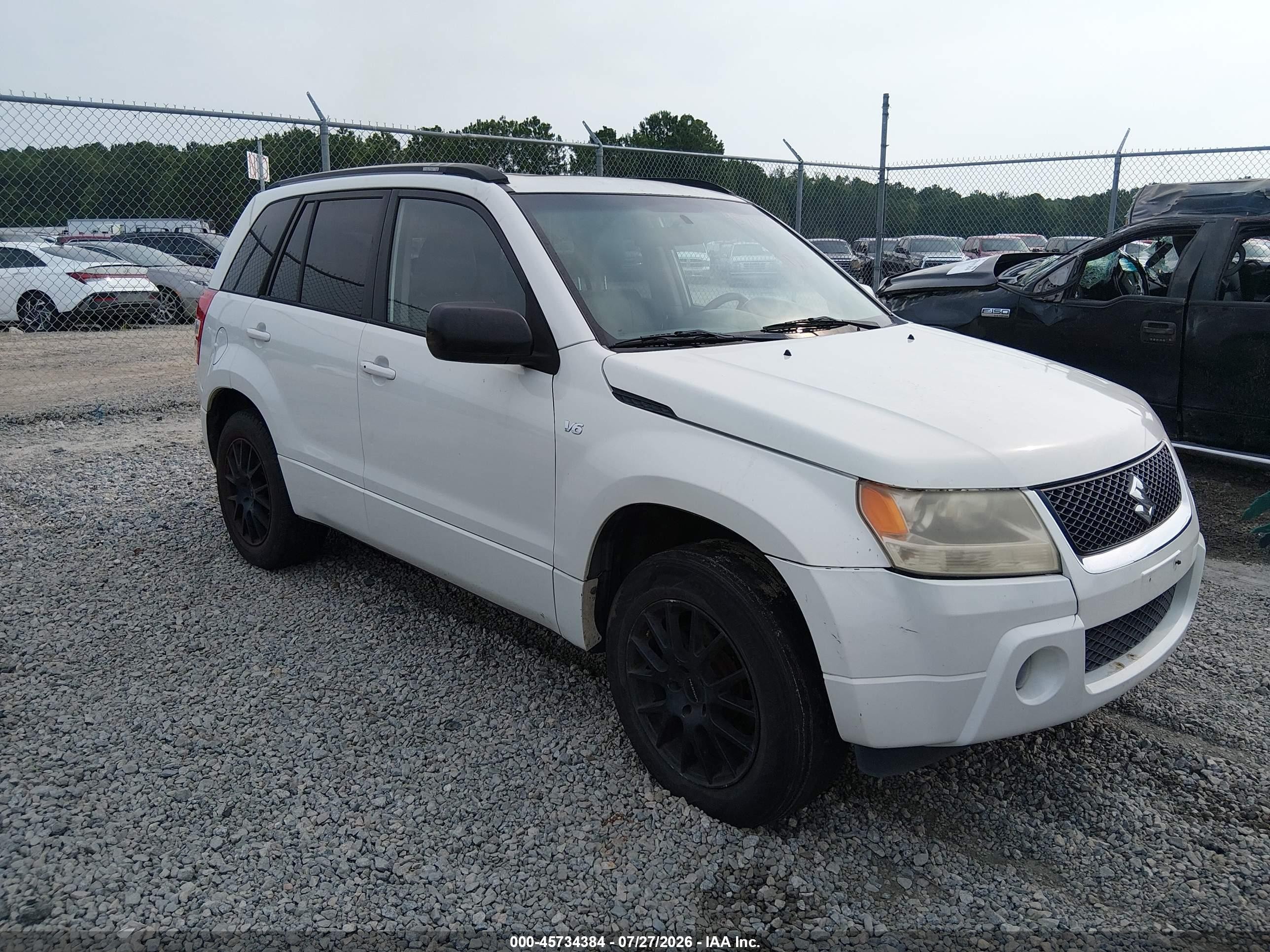 2006 Suzuki Grand Vitara Luxury, VIN JS3TD947X64103720 — Normal wear
