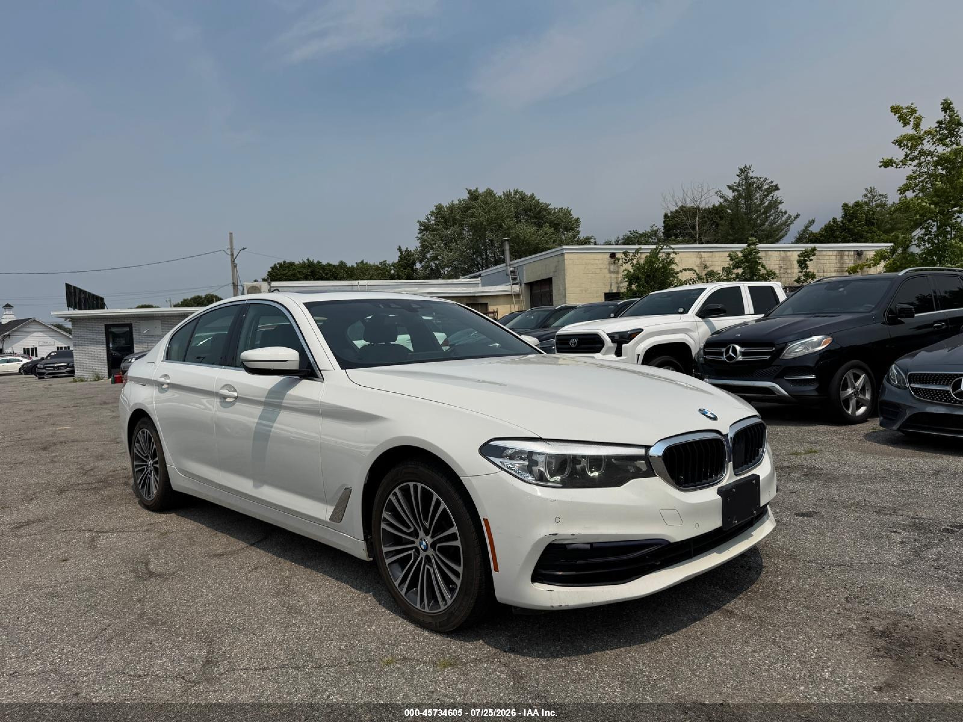 2020 BMW 5 Series 530i xDrive, VIN WBAJR7C07LCD10180 — Not stated