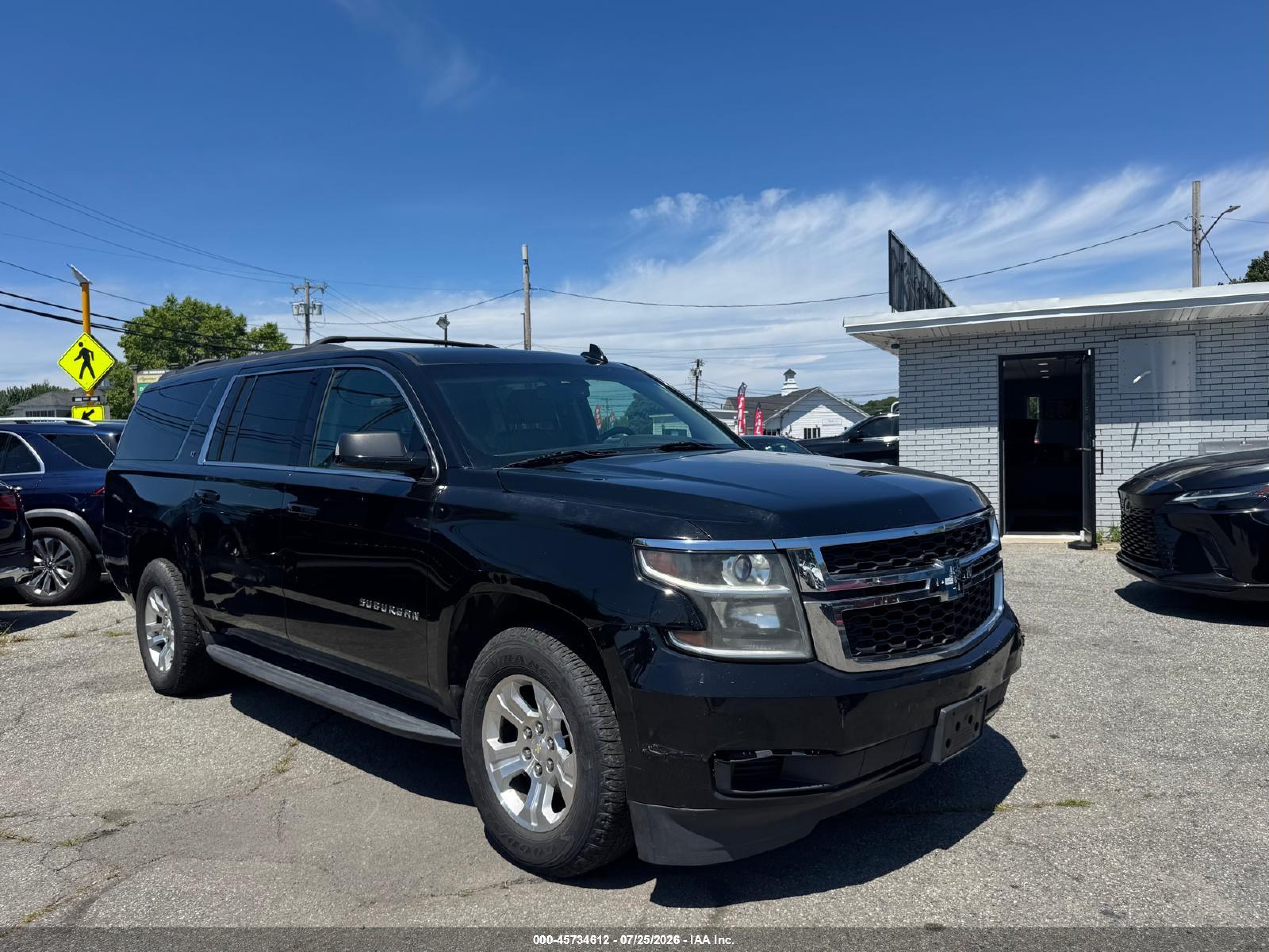 2017 Chevrolet Suburban LT, VIN 1GNSKHKC5HR196718 — Not stated