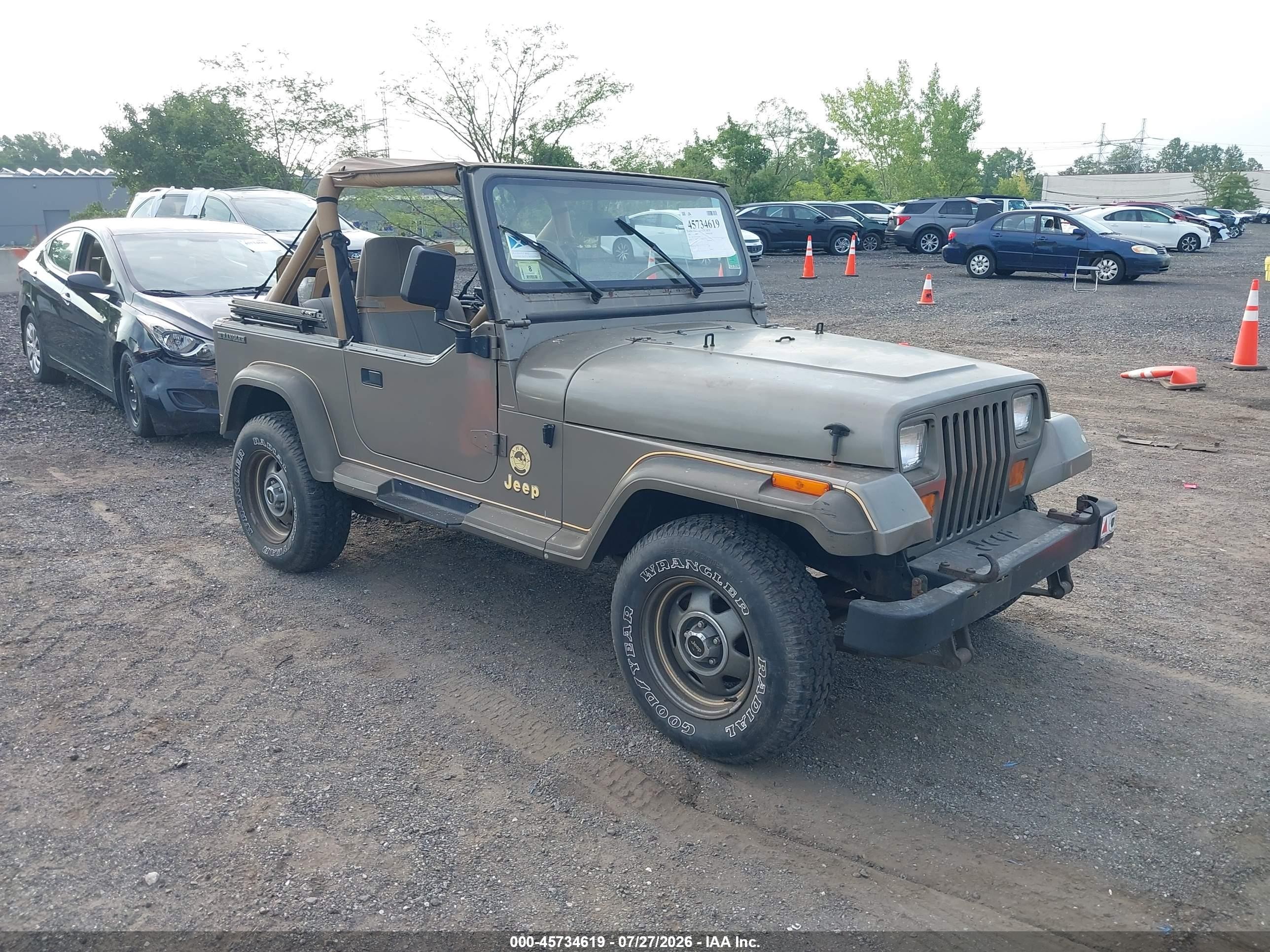 1988 Jeep Wrangler, VIN 2BCCV81M1JB528064 — Normal wear