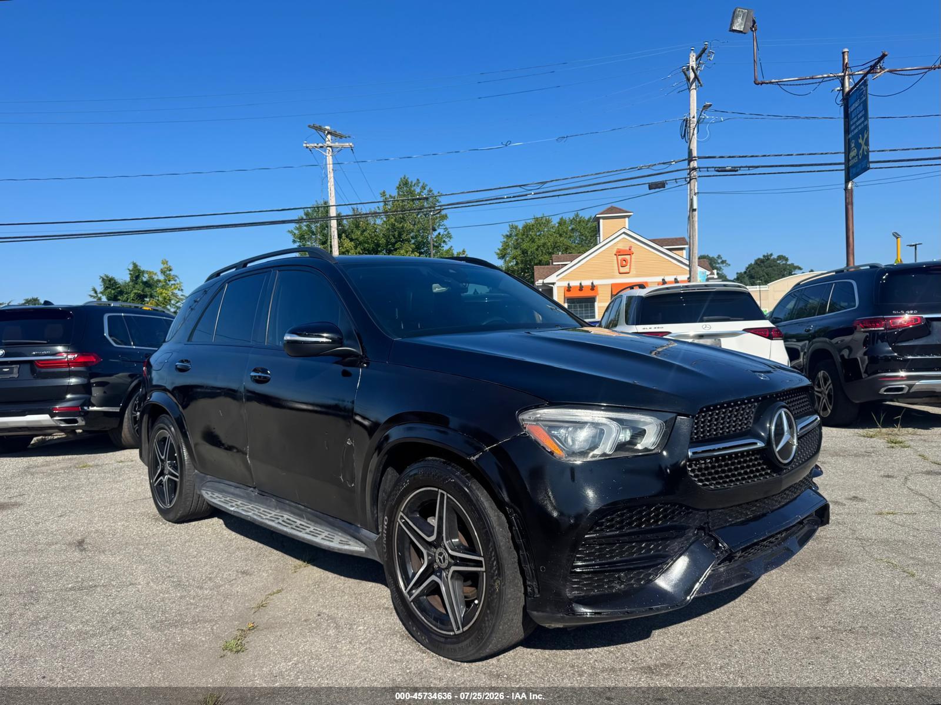 2020 Mercedes-Benz GLE 350, VIN 4JGFB4KB0LA034105 — Side
