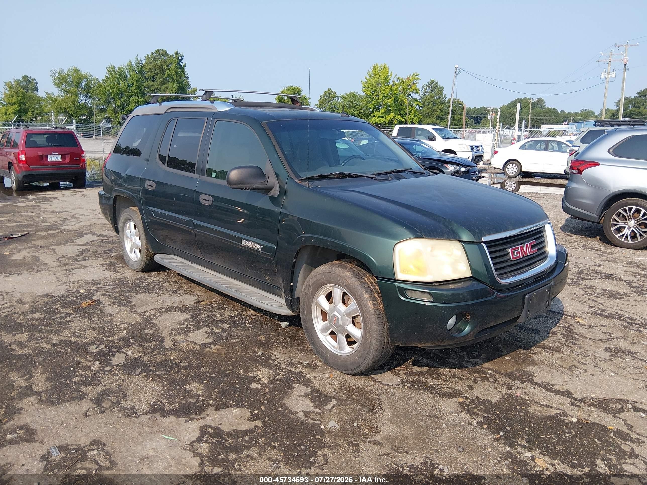 2004 GMC Envoy SLE, VIN 1GKET12S246177948 — Normal wear
