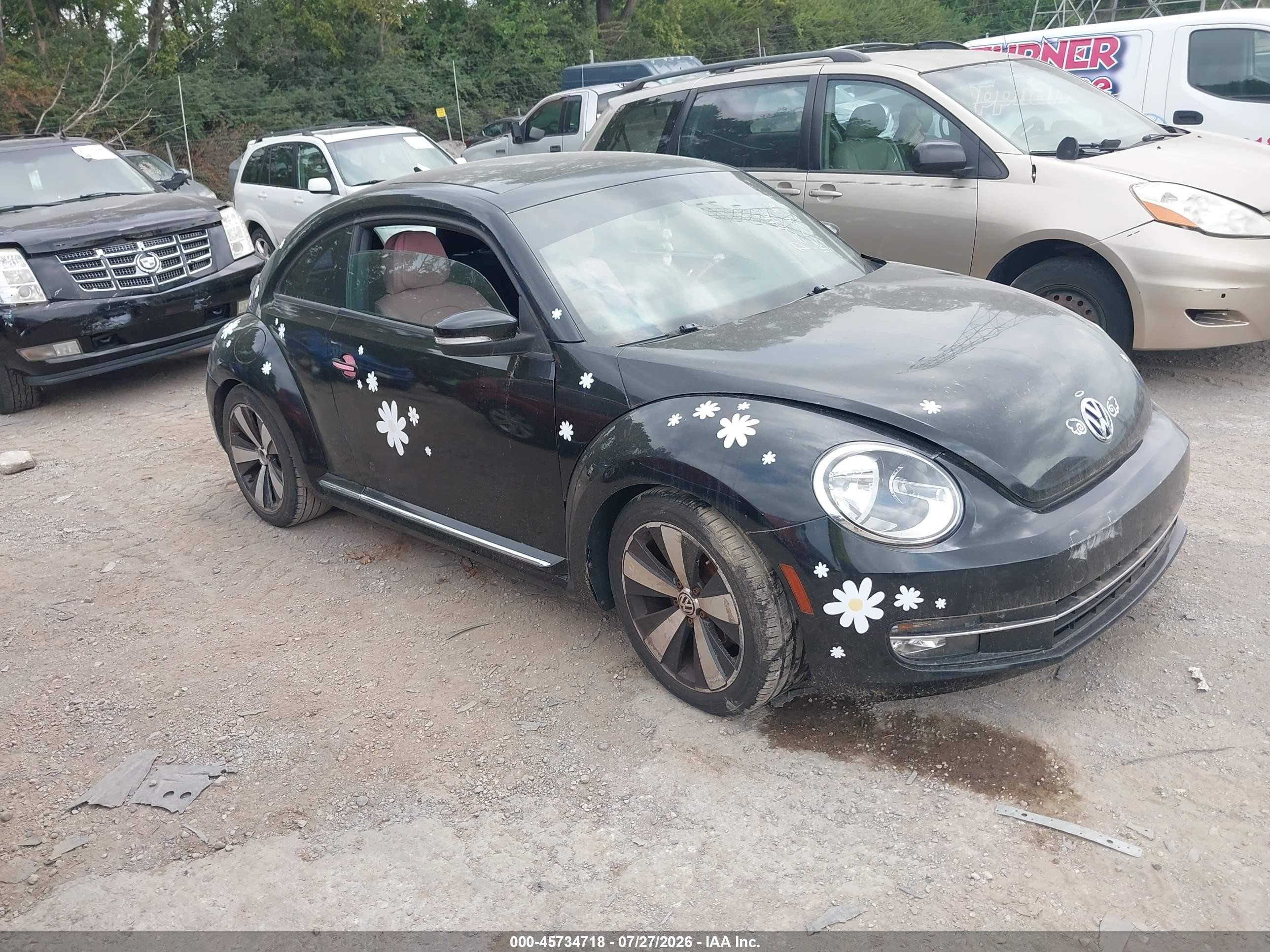 2012 Volkswagen Beetle Turbo, VIN 3VWVA7AT0CM616851 — Normal wear
