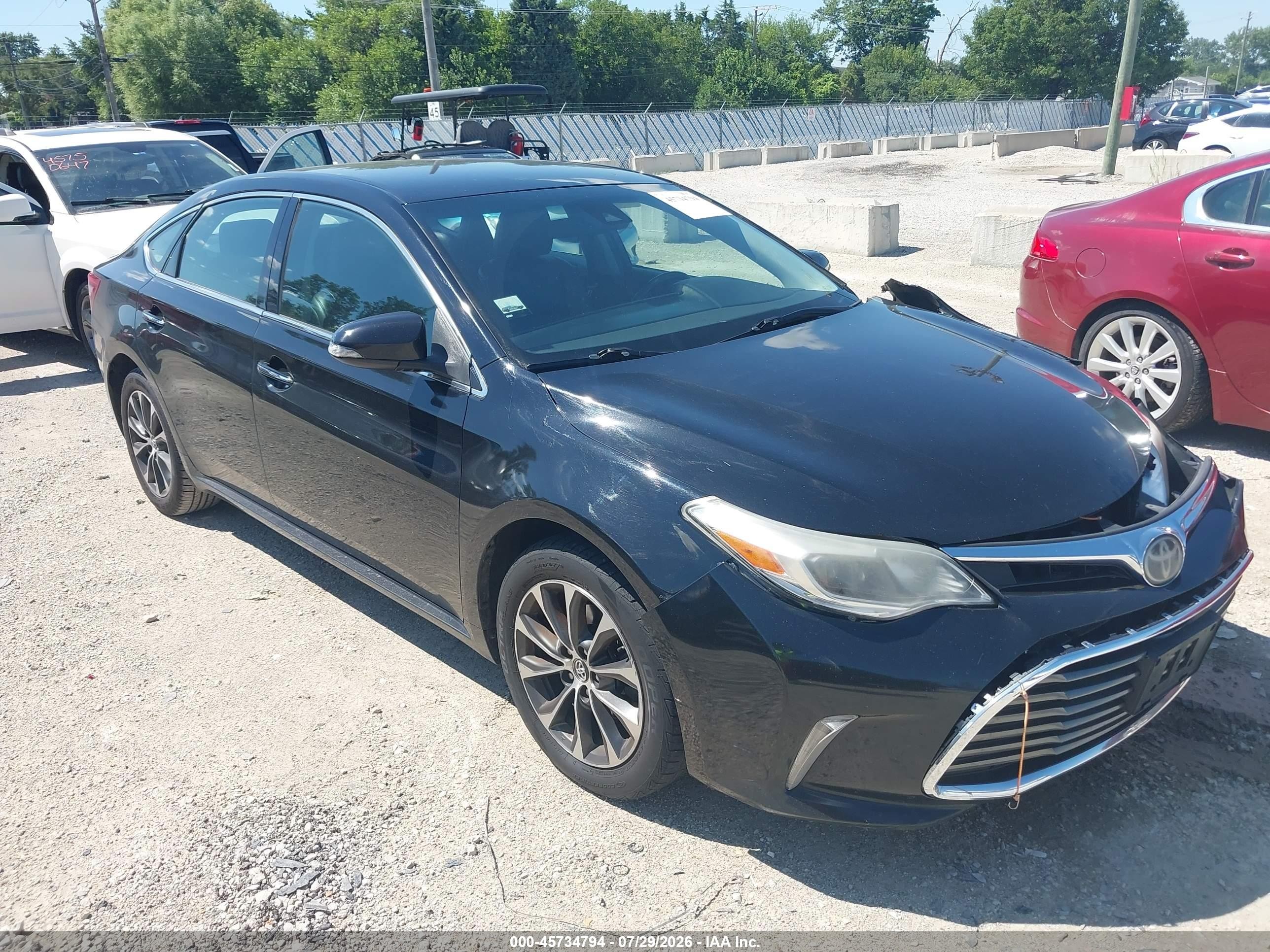 2017 Toyota Avalon Touring, VIN 4T1BK1EB1HU250432 — Normal wear