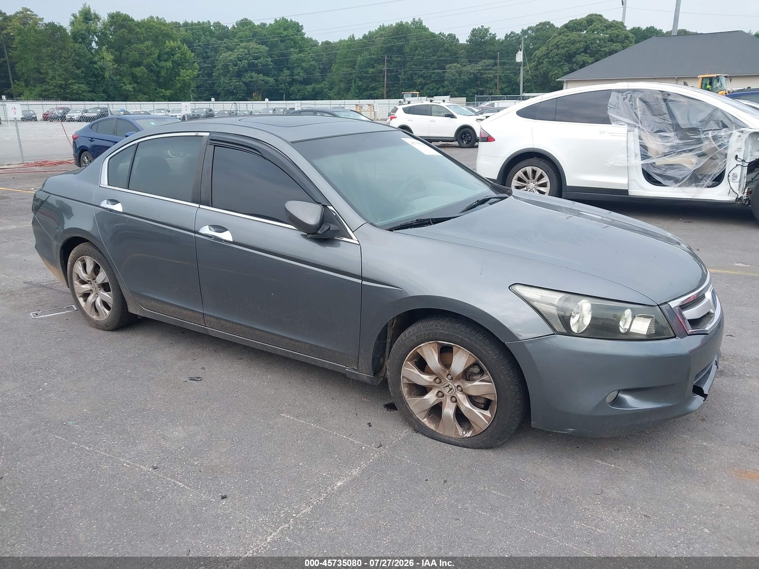 2008 Honda Accord EX-L, VIN 1HGCP36818A081010 — Обычный износ