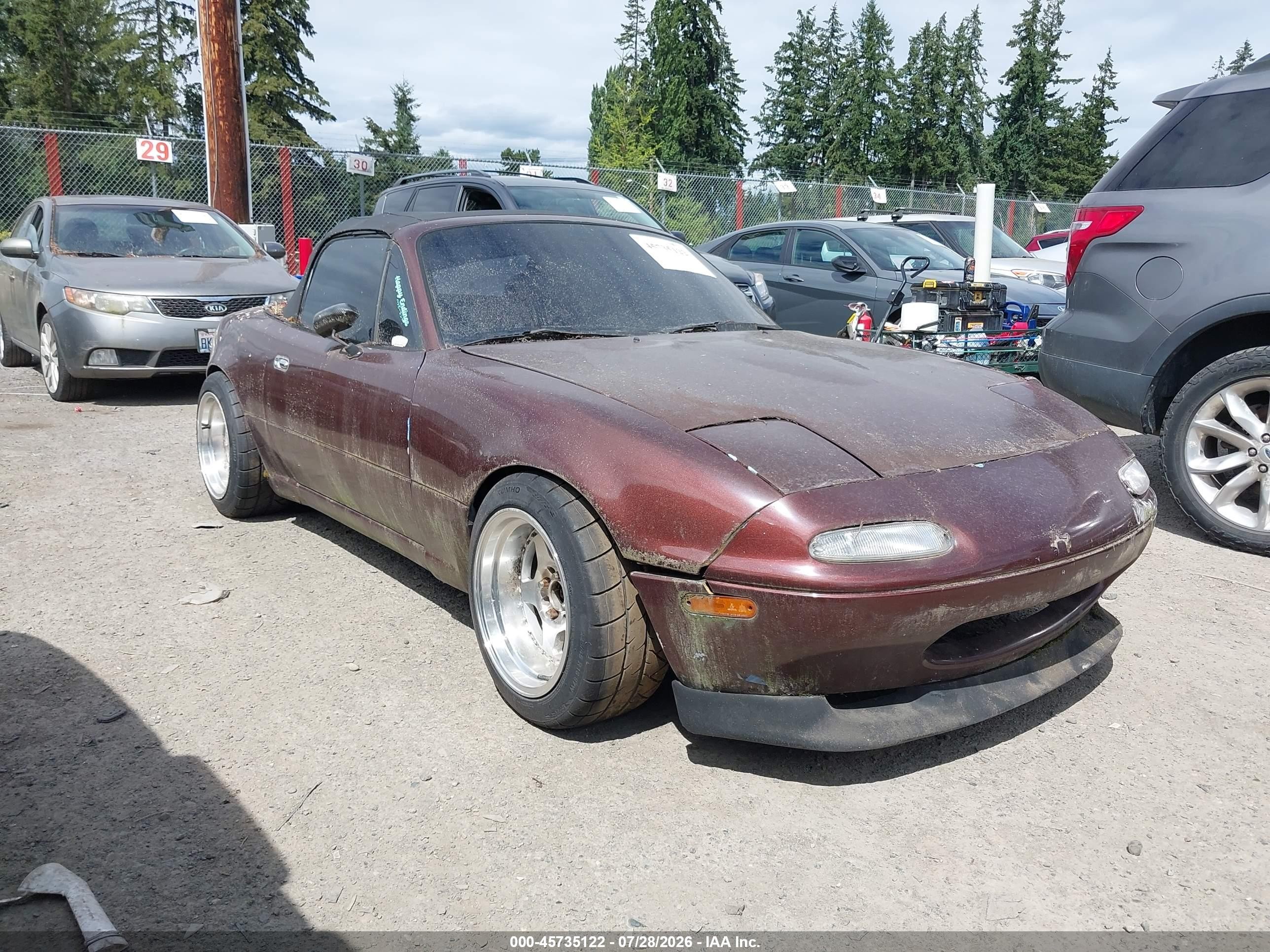 1994 Mazda MX-5 Miata, VIN JM1NA3530R0521062 — Normal wear