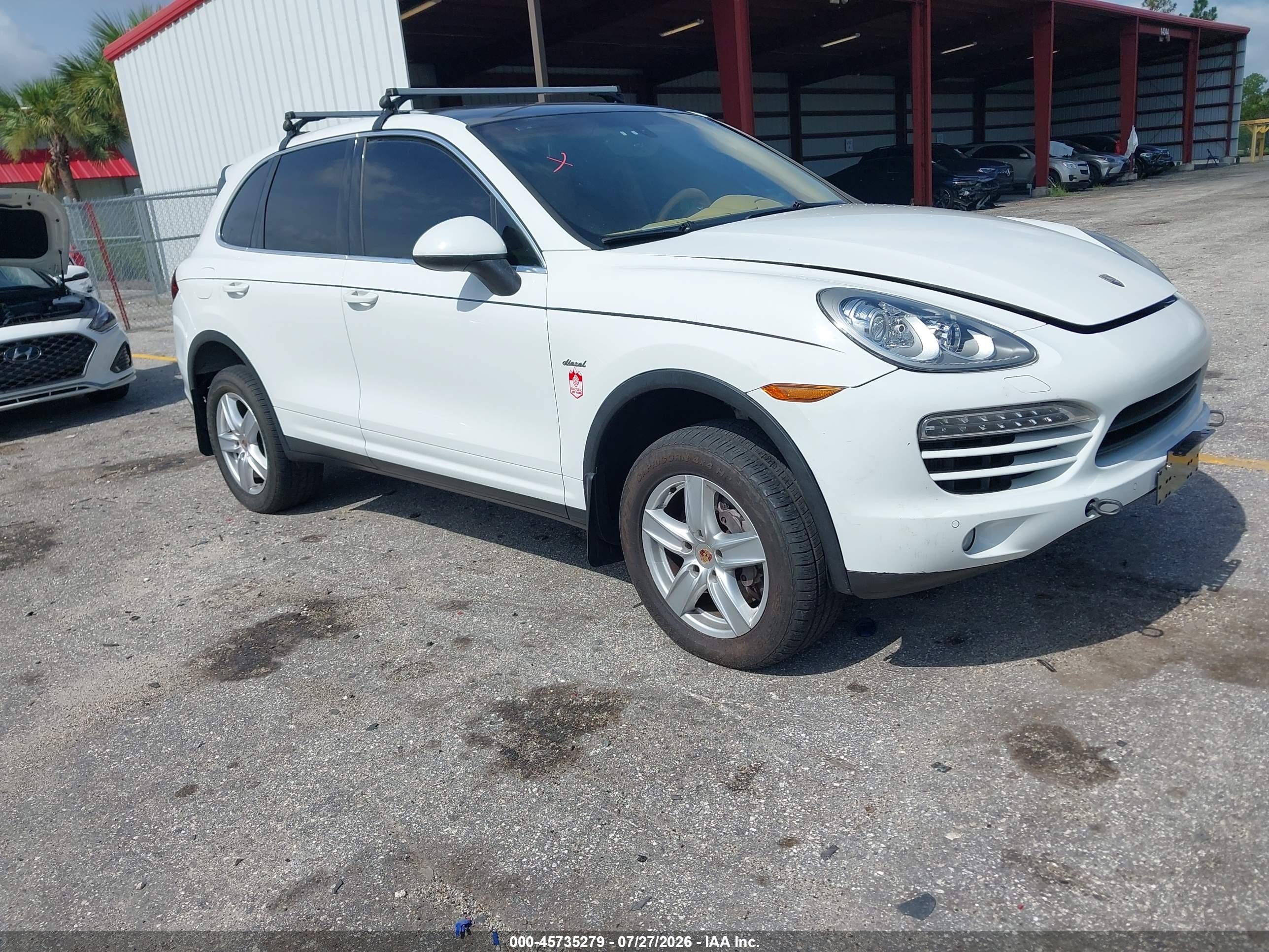 2014 Porsche Cayenne Diesel, VIN WP1AF2A22ELA33164 — Normal wear