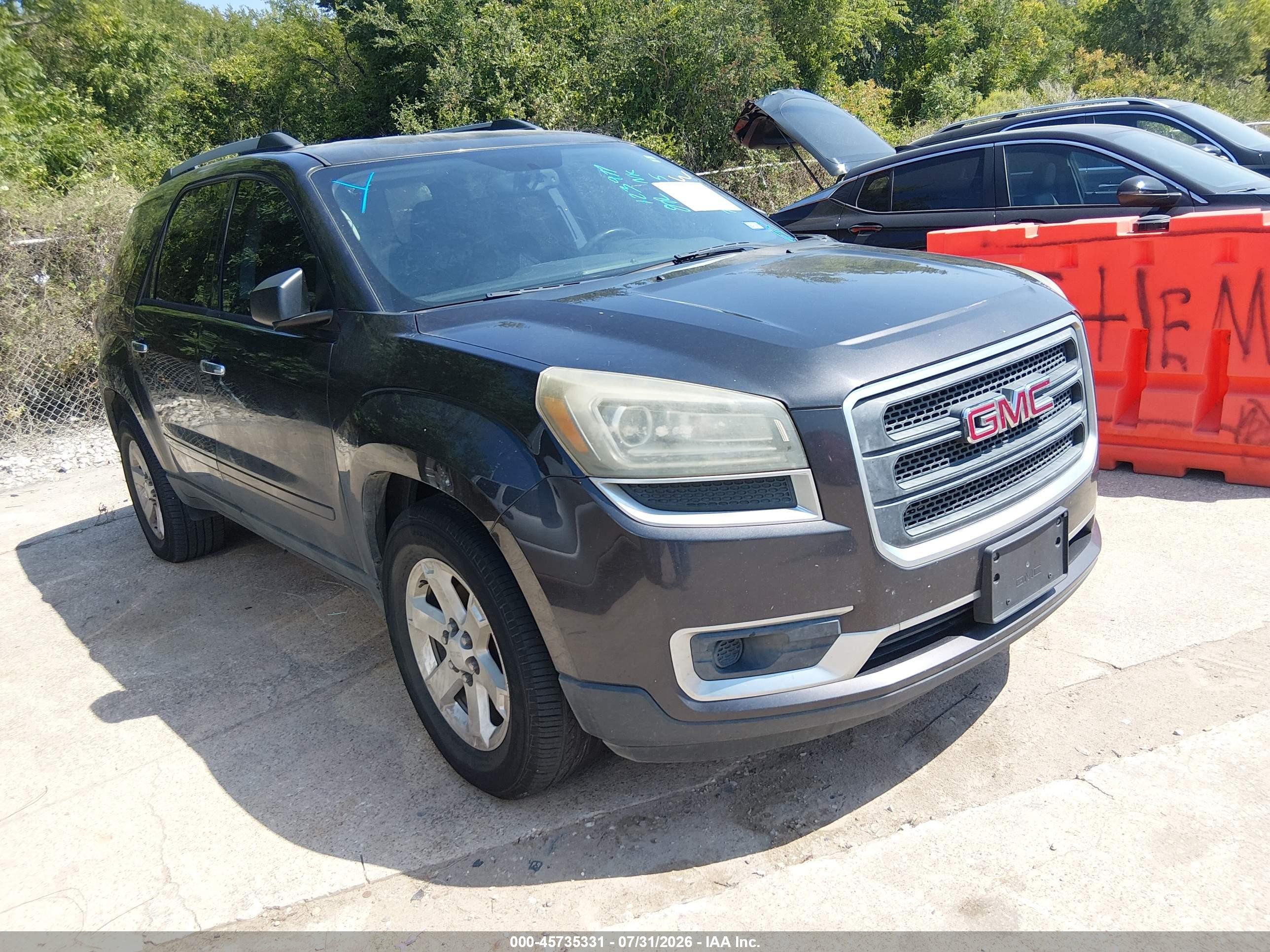 2016 GMC Acadia SLE, VIN 1GKKRPKD4GJ123977 — Normal wear