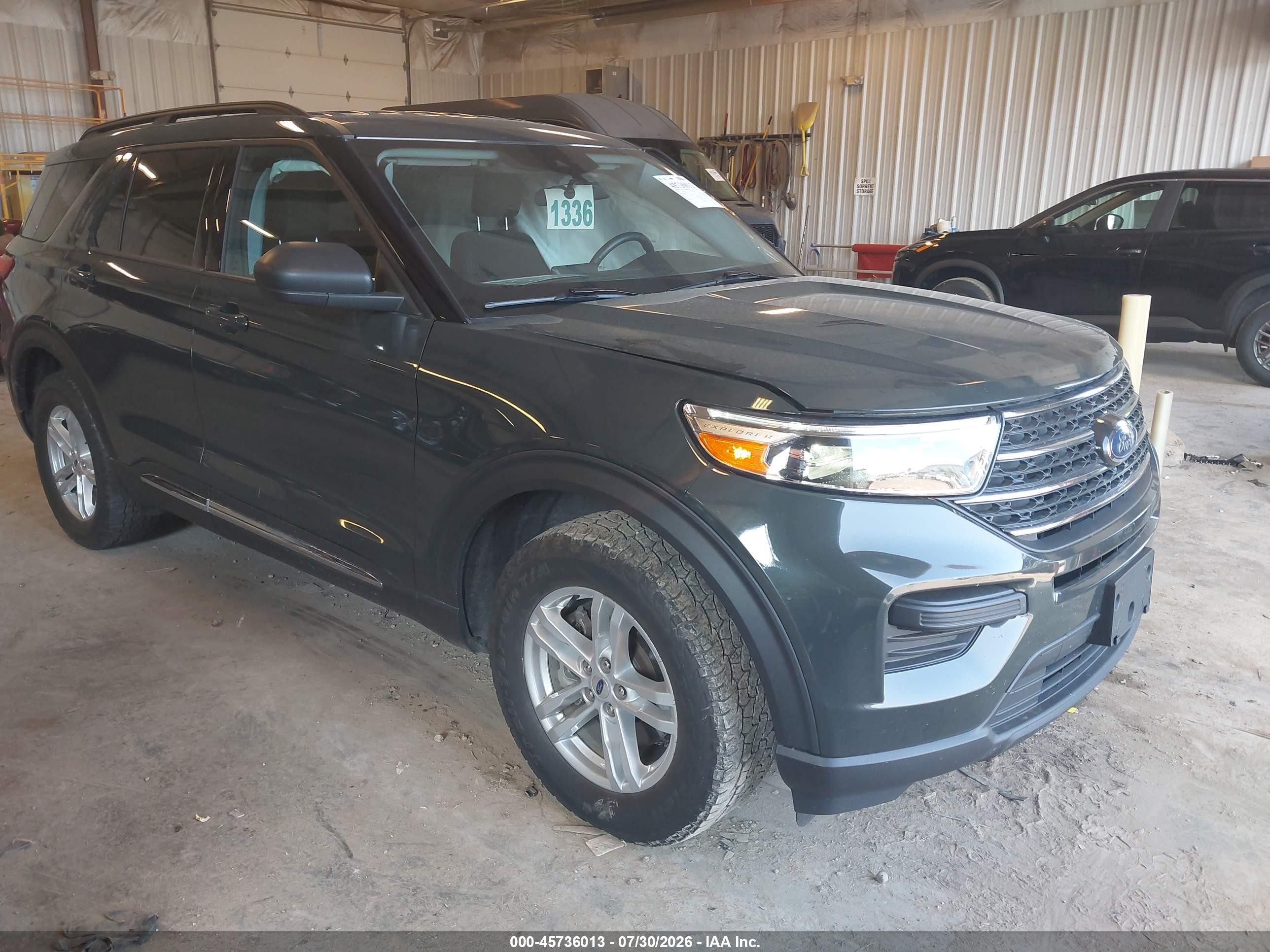 2023 Ford Explorer XLT, VIN 1FMSK8DHXPGB76102 — Side