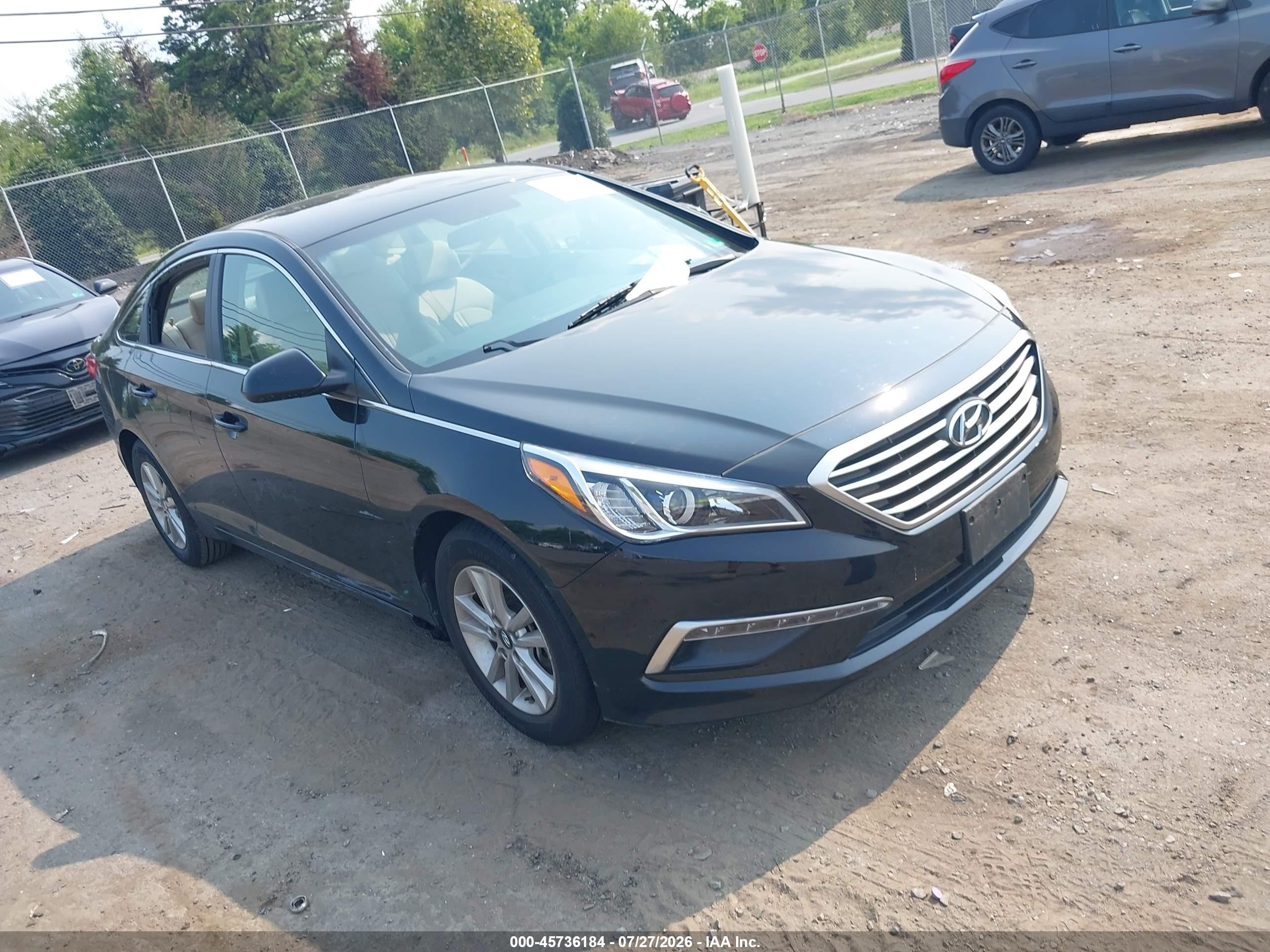2015 Hyundai Sonata SE, VIN 5NPE24AFXFH222700 — Theft recovery