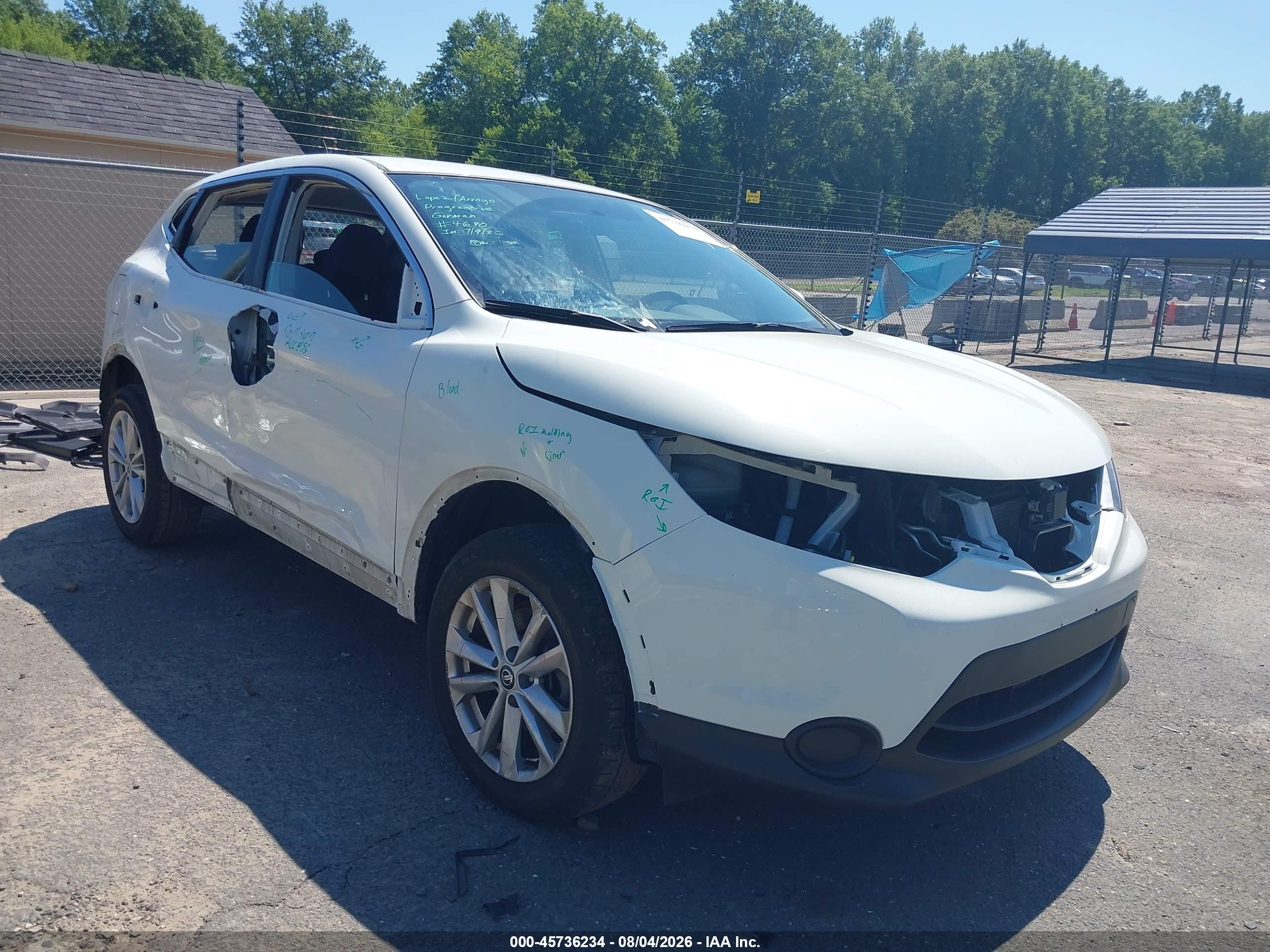 2019 Nissan Rogue SL, VIN JN1BJ1CR7KW321722 — Side