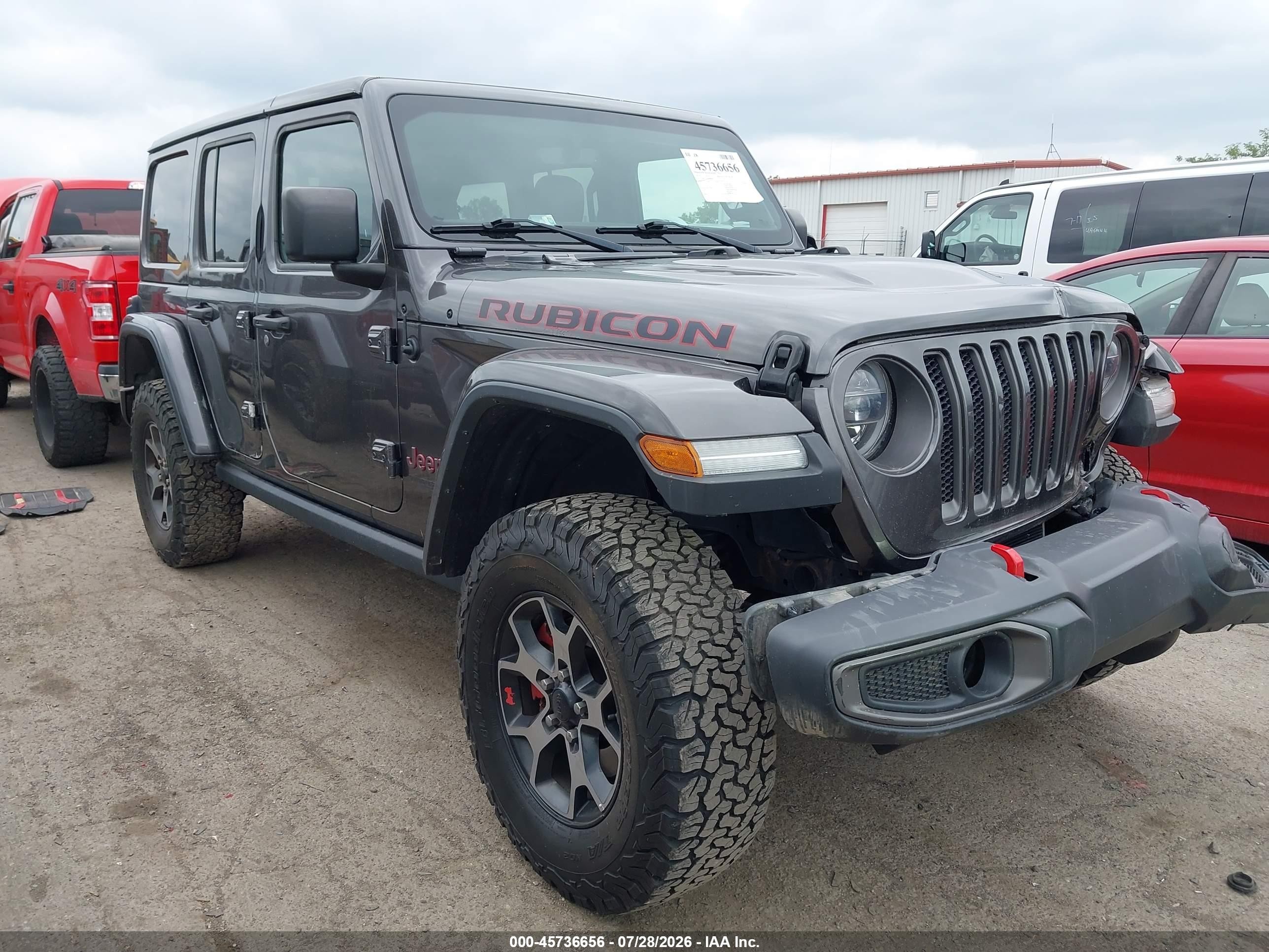2018 Jeep Wrangler Unlimited Rubicon, VIN 1C4HJXFN5JW331604 — Front end