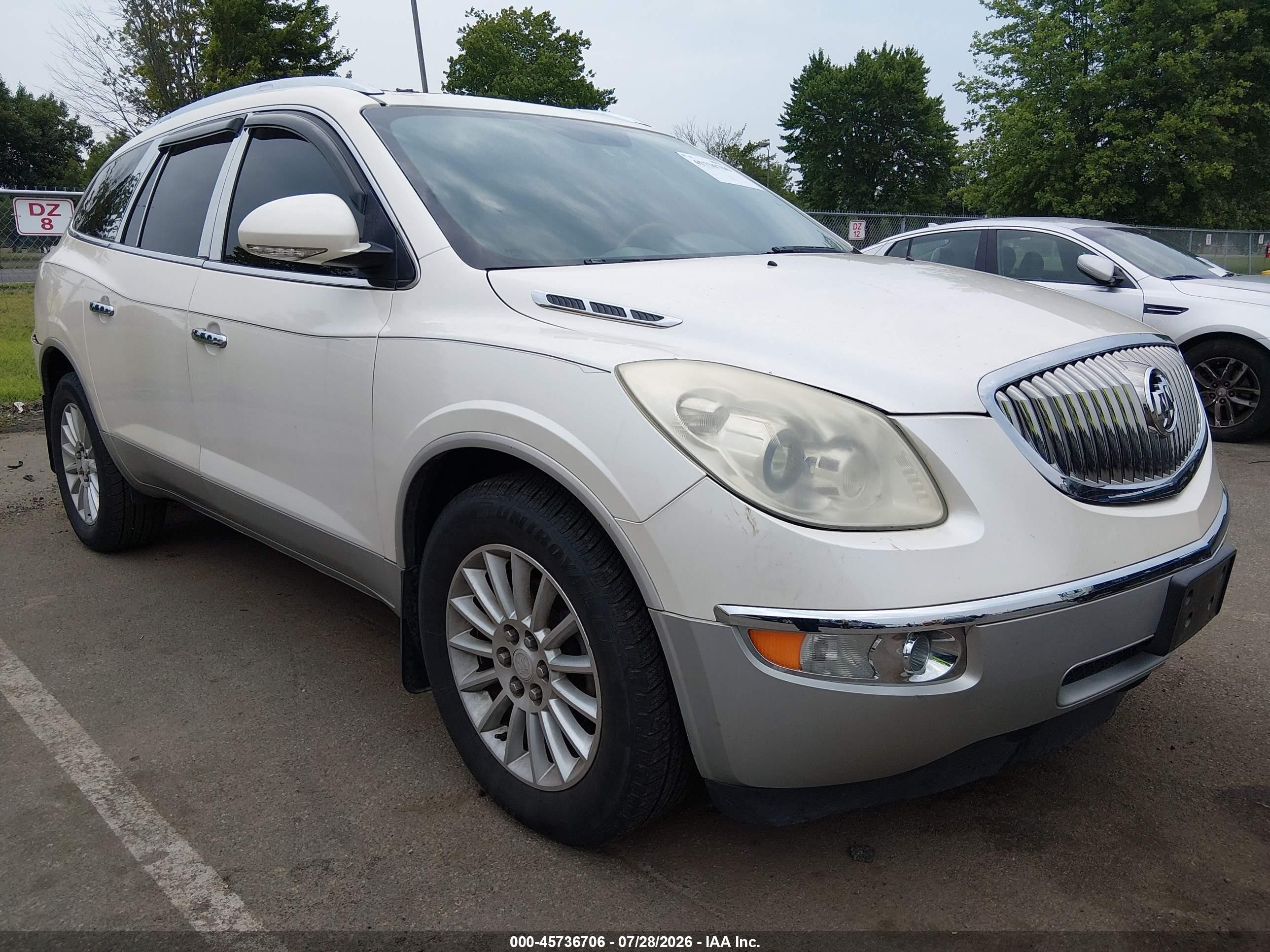 2010 Buick Enclave CXL 1XL, VIN 5GALVBED6AJ235943 — Rear end