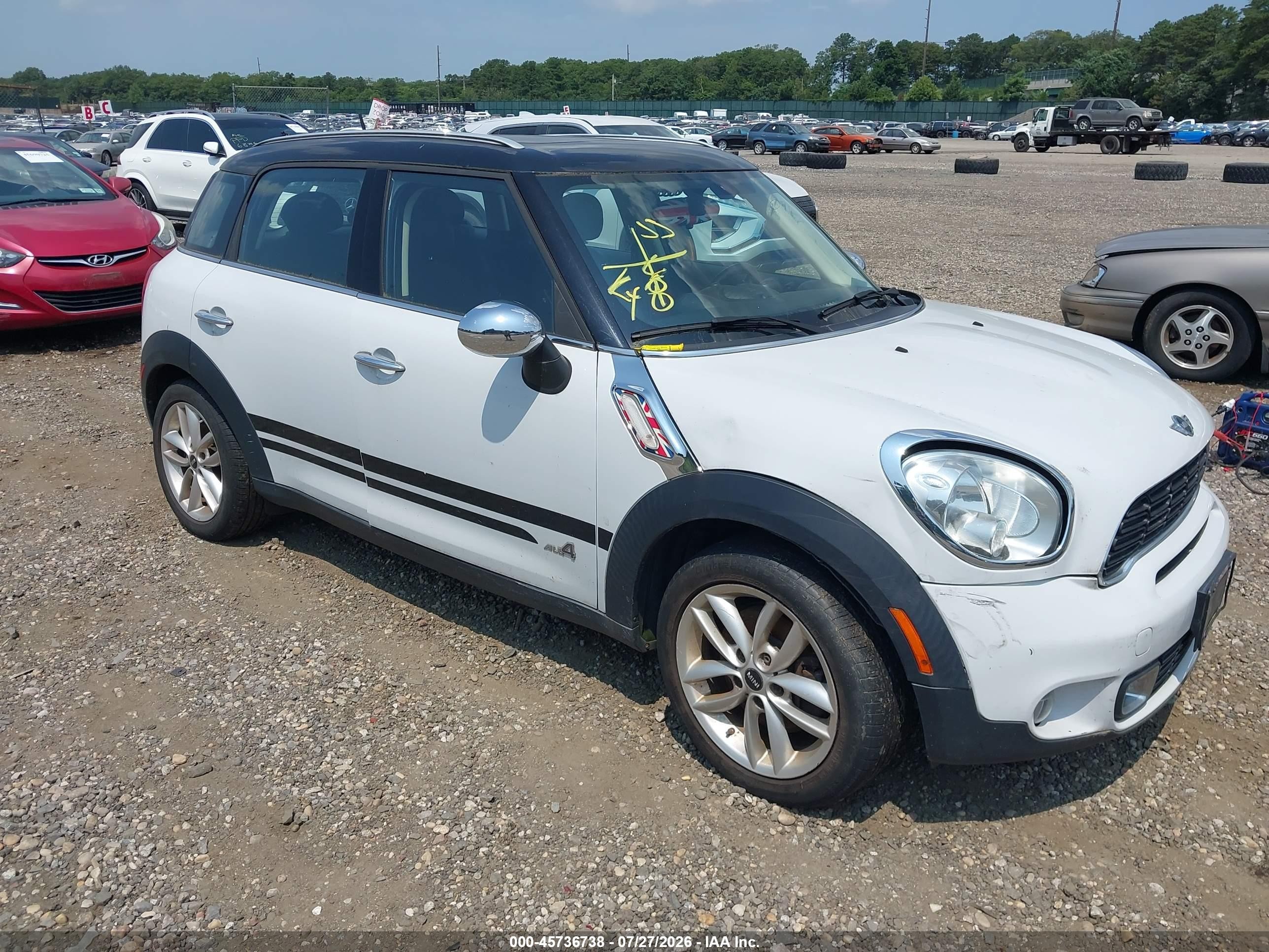 2013 MINI Countryman S ALL4, VIN WMWZC5C55DWP34927 — Normal wear