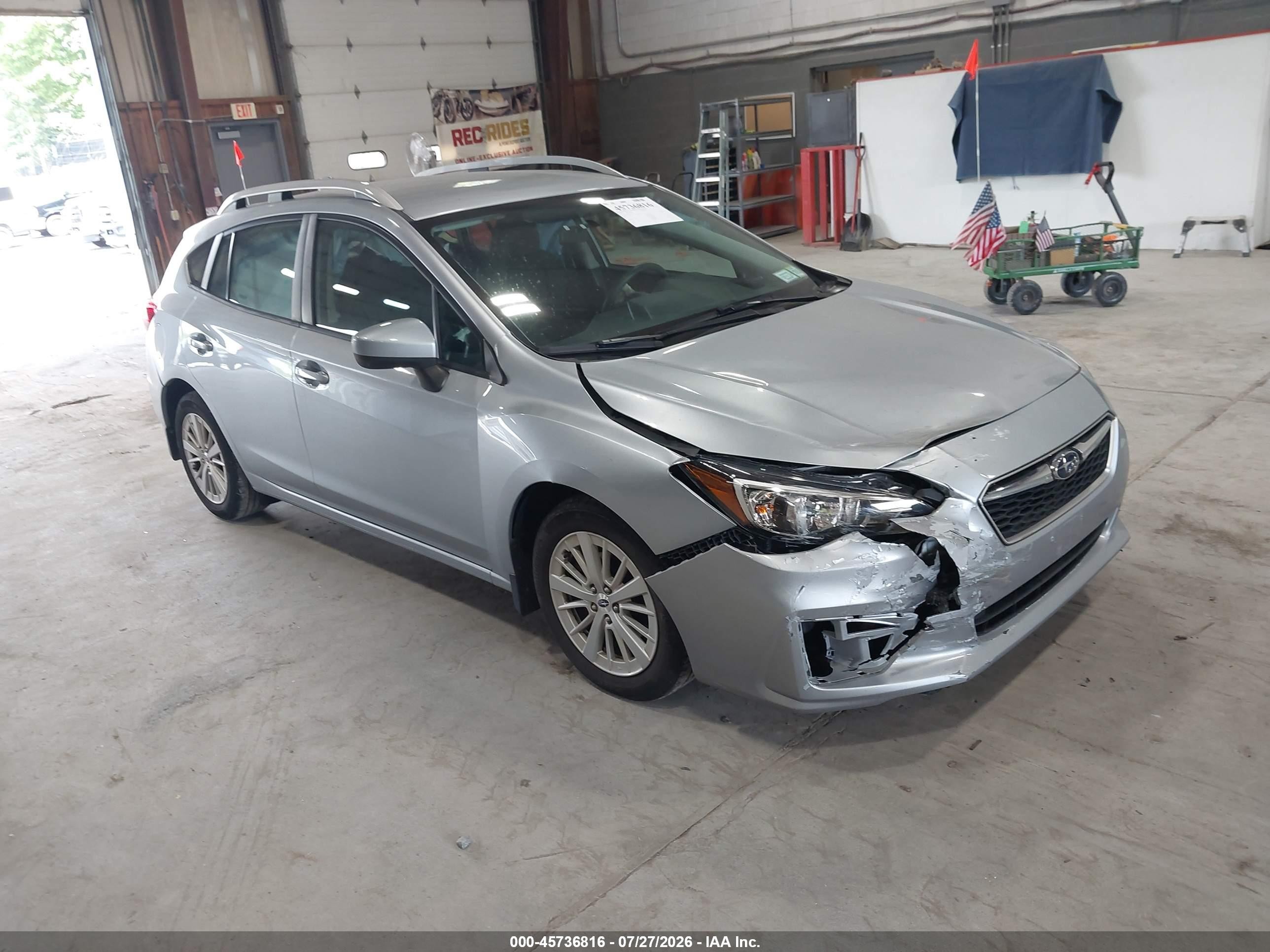 2018 Subaru Impreza Premium, VIN 4S3GTAB63J3726111 — Перед
