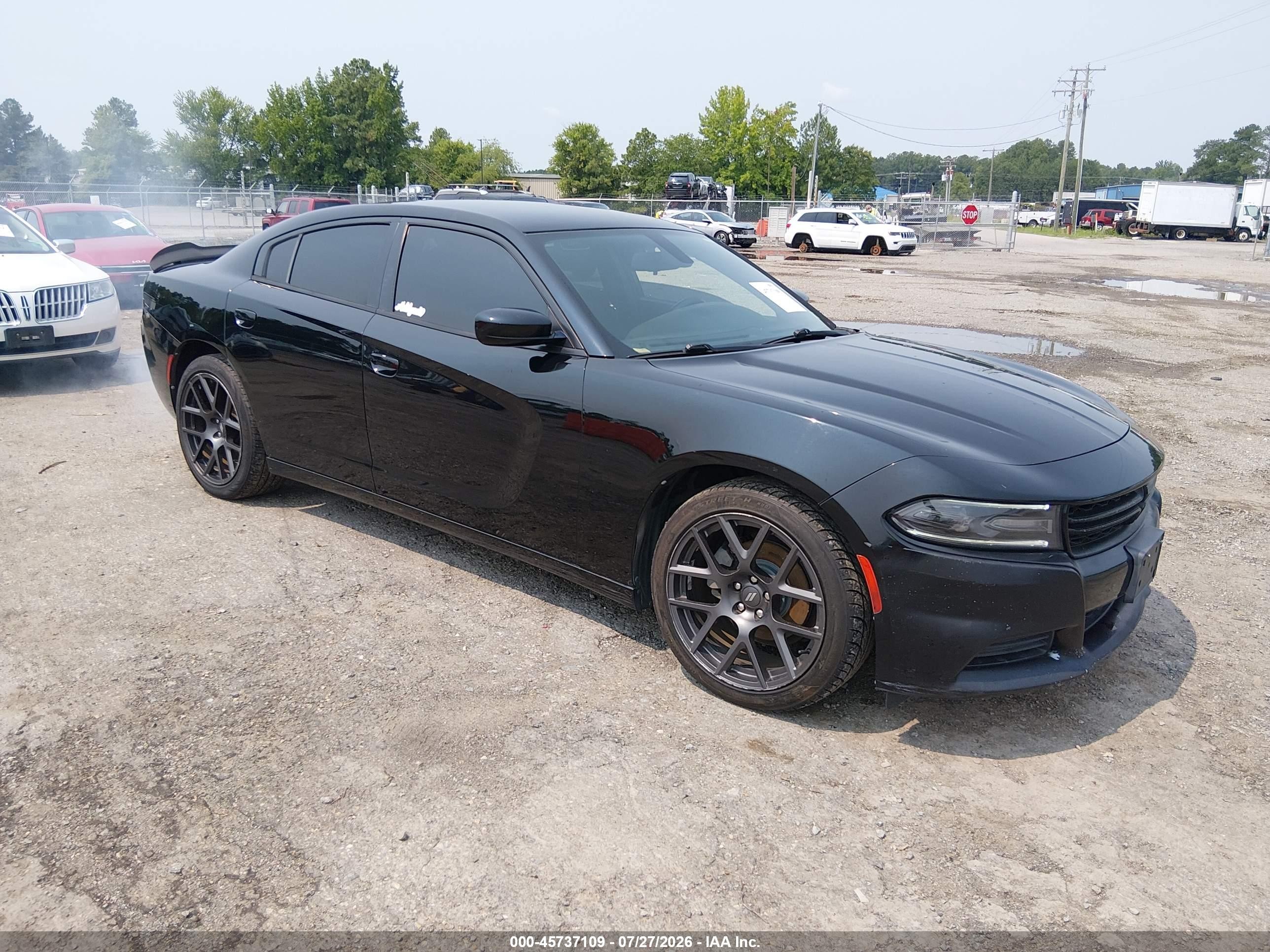 2015 Dodge Charger SE, VIN 2C3CDXBG6FH776484 — Normal wear
