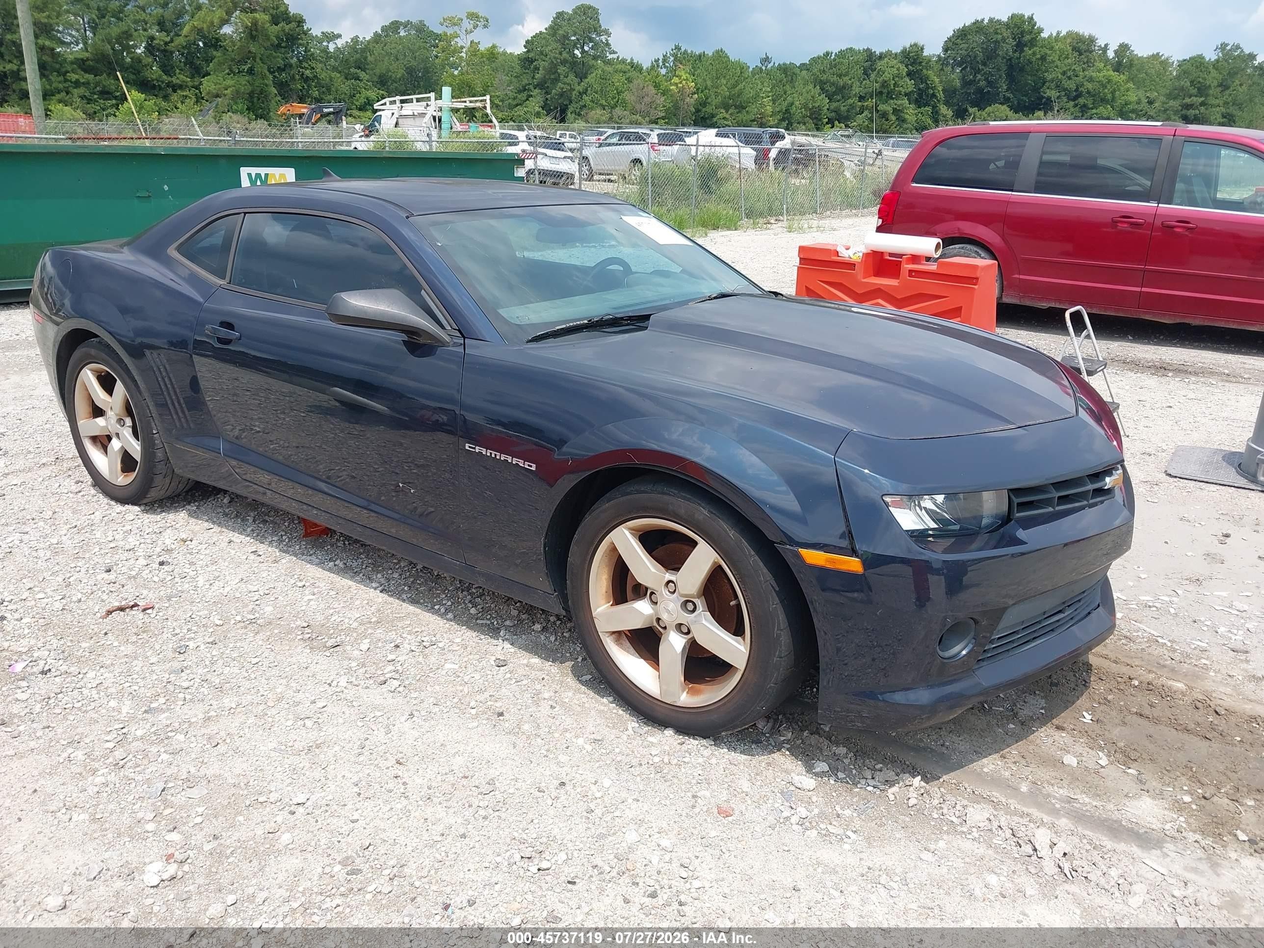 2015 Chevrolet Camaro LT, VIN 2G1FD1E31F9193886 — Normal wear