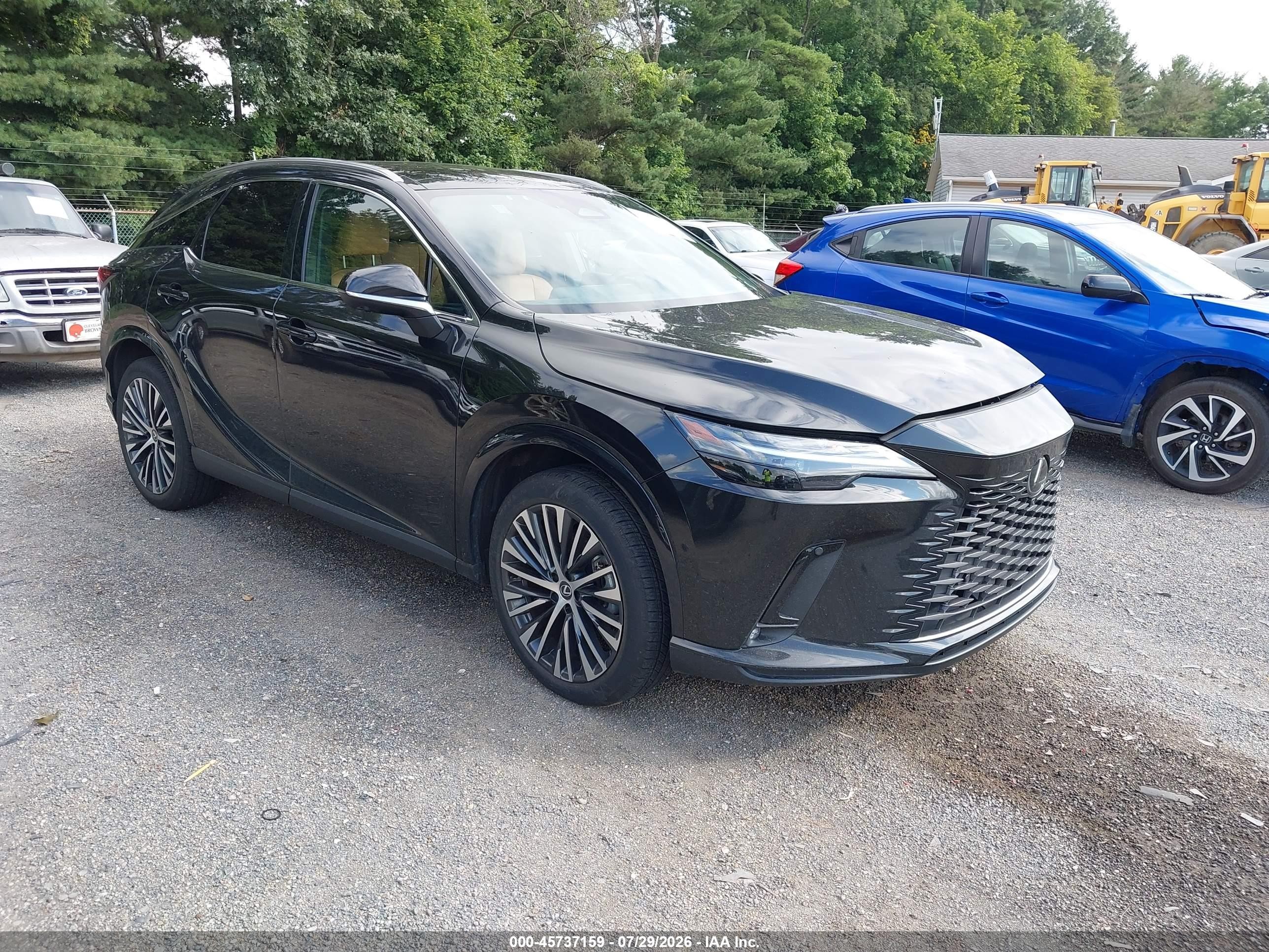 2023 Lexus RX 350h Premium Plus, VIN 2T2BBMCA4PC007107 — Side