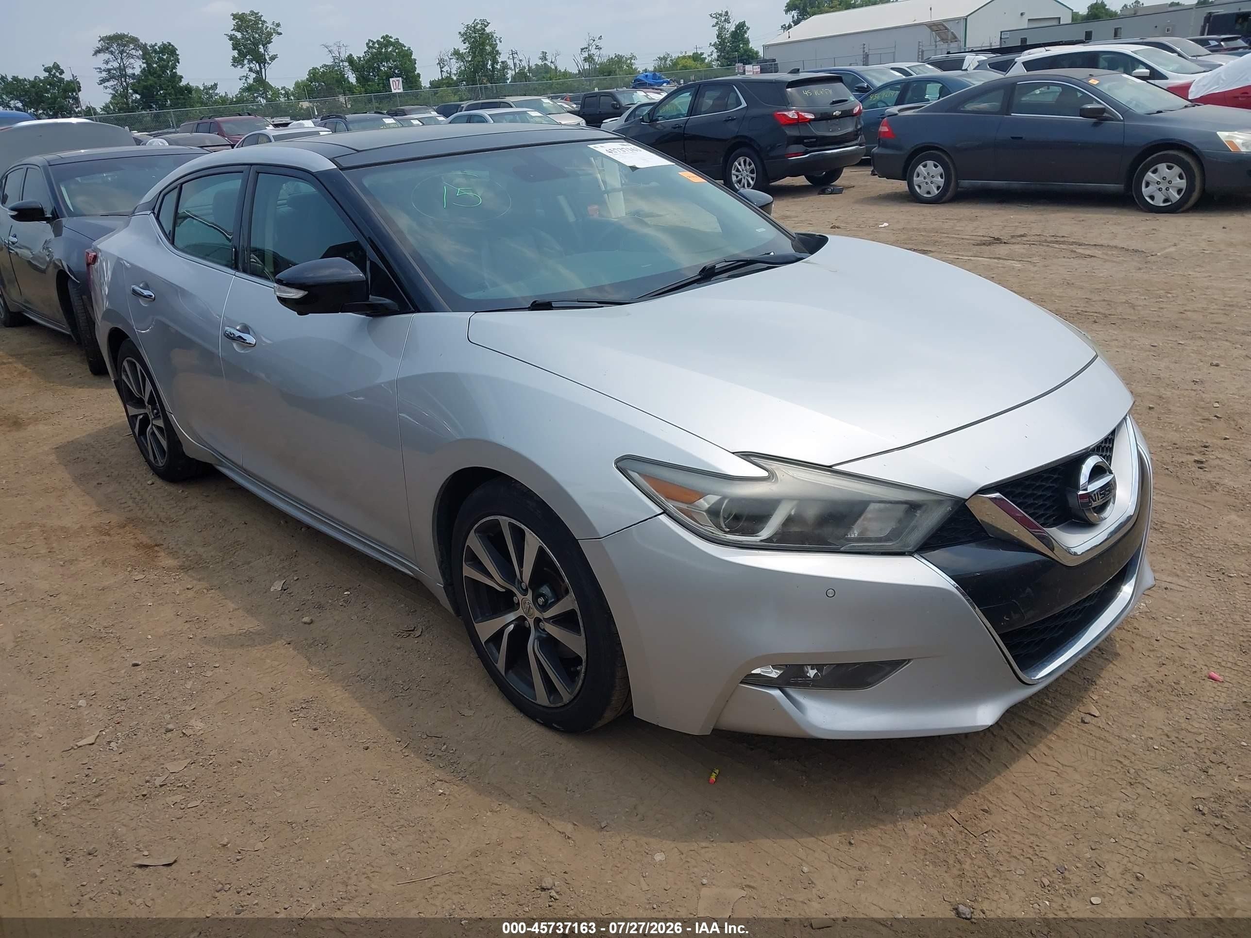 2017 Nissan Maxima SV, VIN 1N4AA6AP6HC425075 — Бок