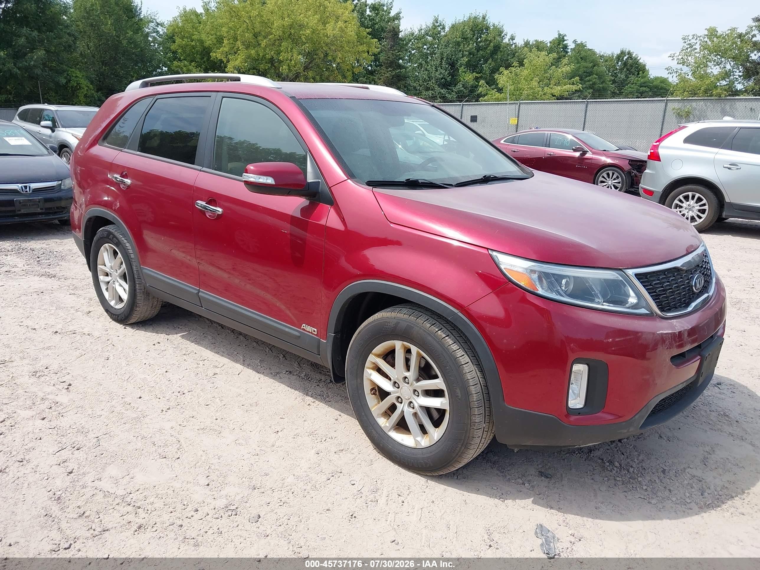 2014 Kia Sorento LX, VIN 5XYKTCA67EG532240 — Обычный износ