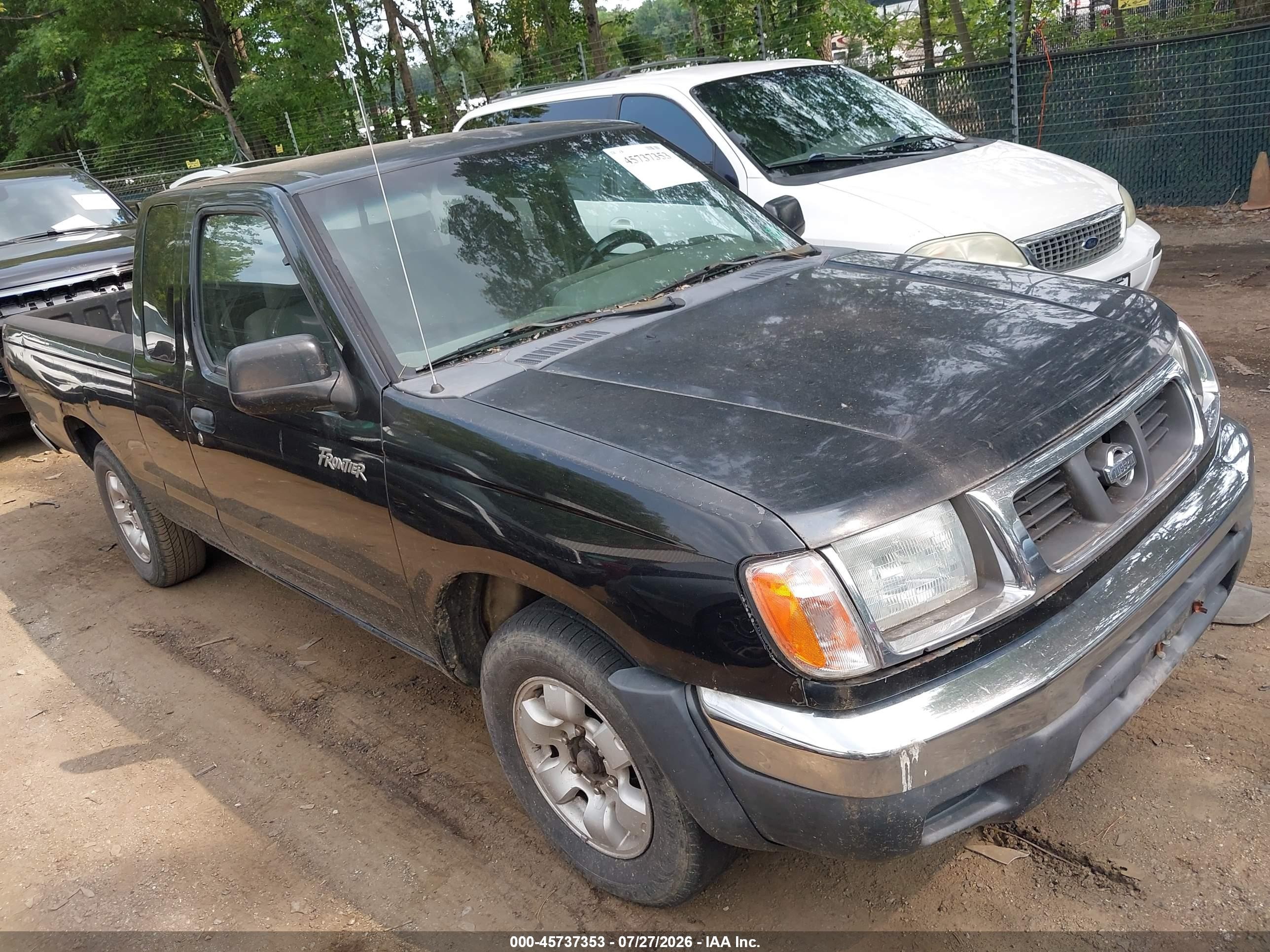 2000 Nissan Frontier XE, VIN 1N6DD26S3YC426606 — Normal wear