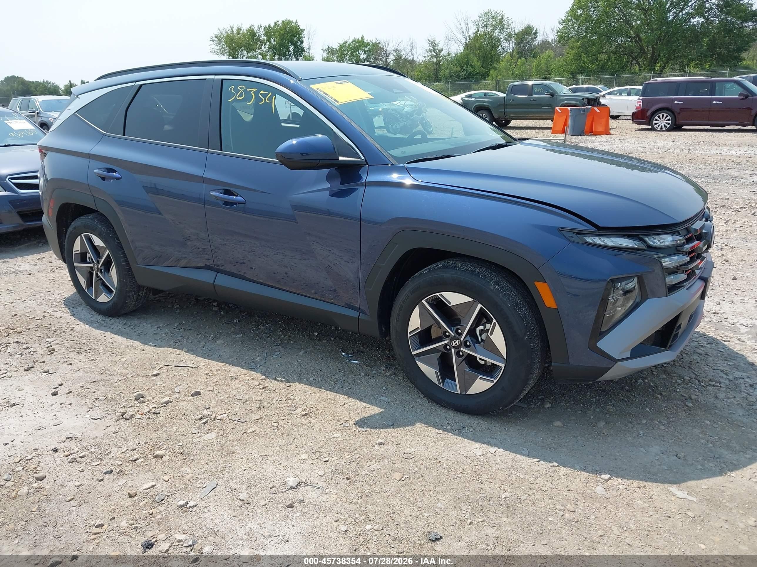2026 Hyundai Tucson SEL, VIN 5NMJB3DE1TH694790 — Зад