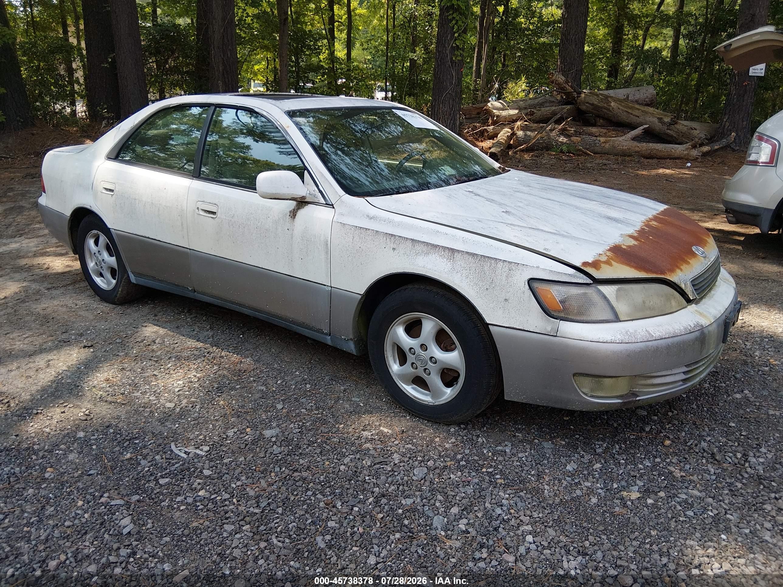 1997 Lexus ES 300, VIN JT8BF22G0V0001524 — Обычный износ