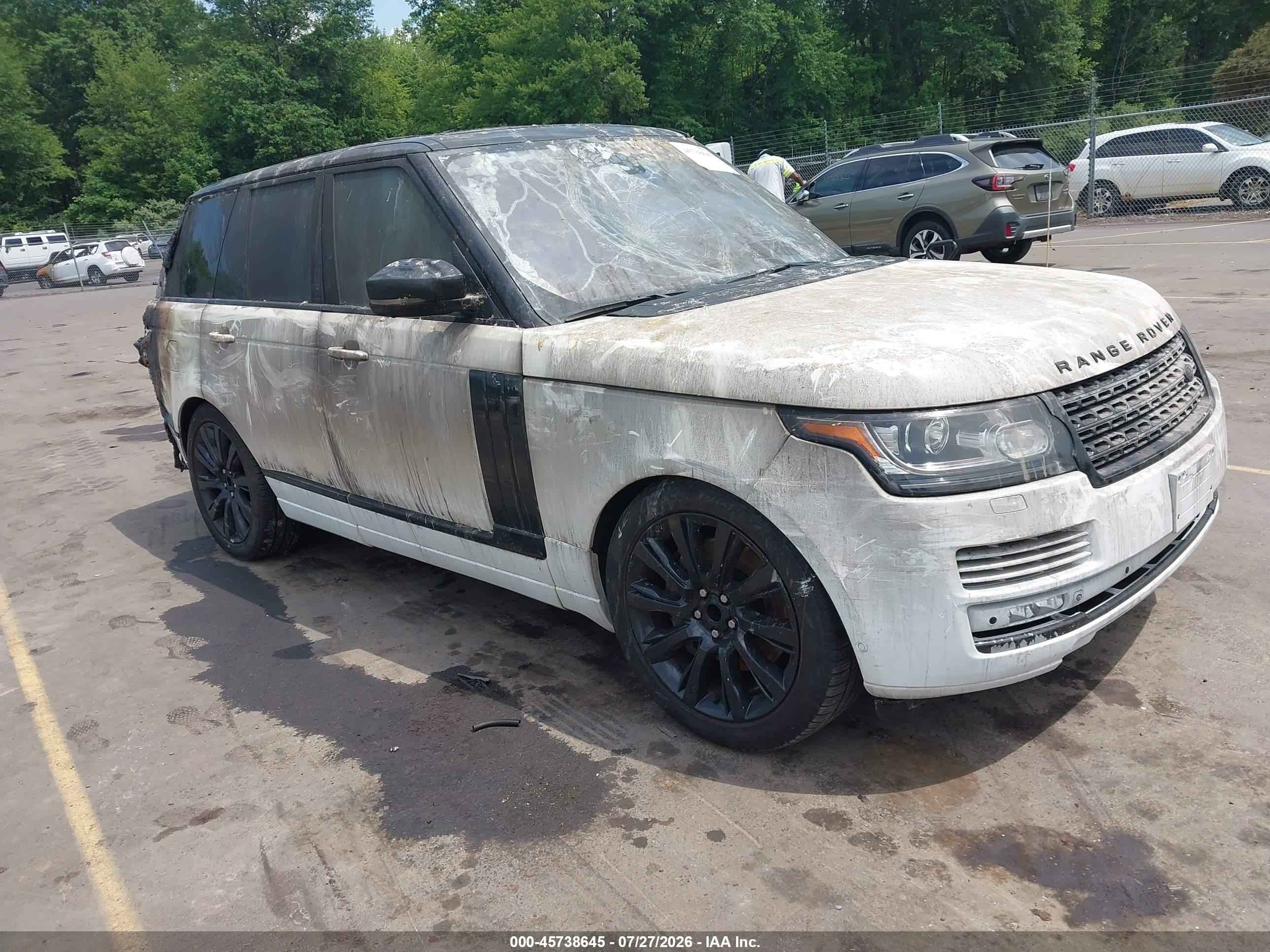 2014 Land Rover Range Rover Supercharged, VIN SALGS2EF9EA137000 — Normal wear