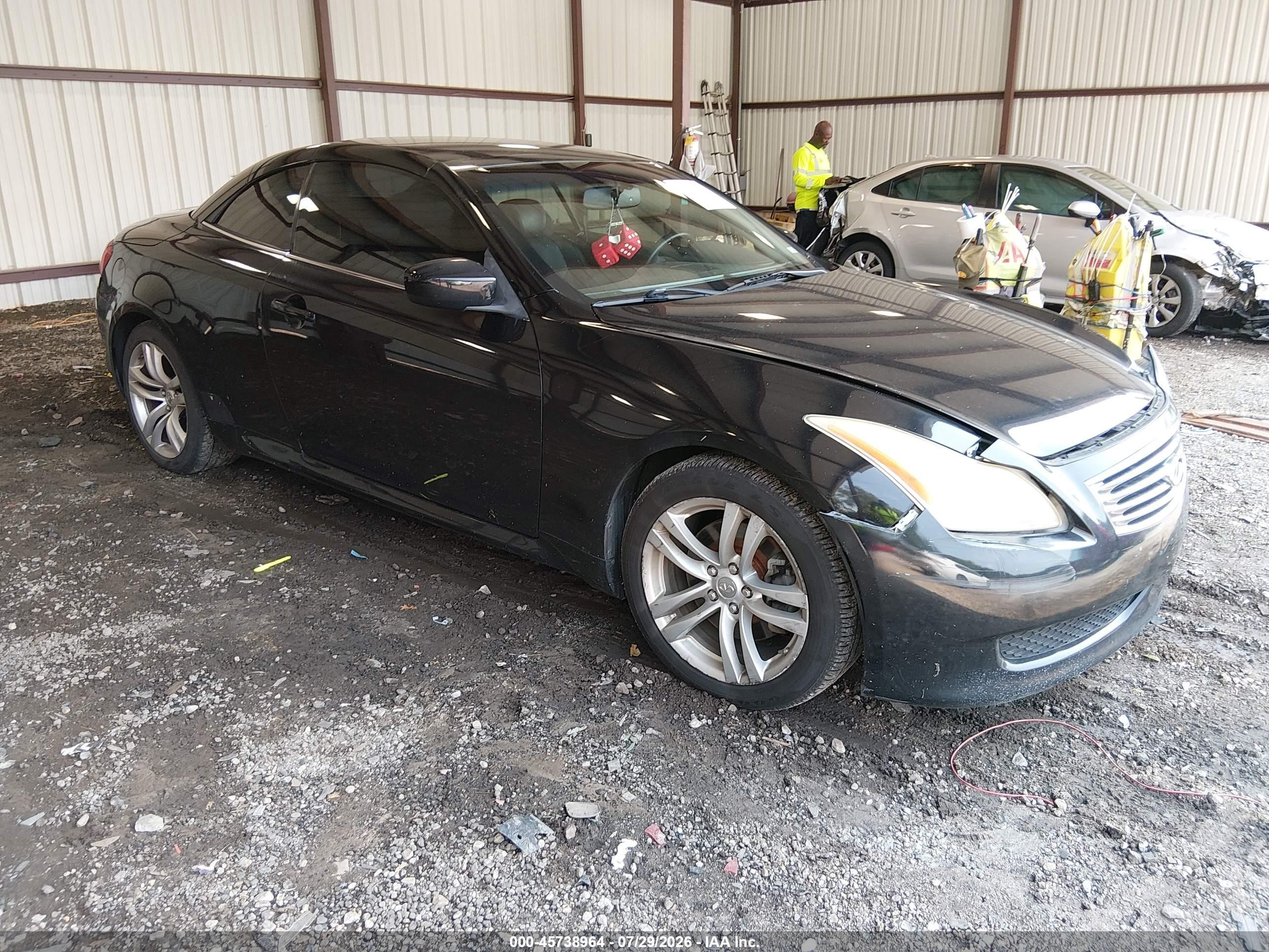 2010 Infiniti G37, VIN JN1CV6FE6AM350024 — Front end