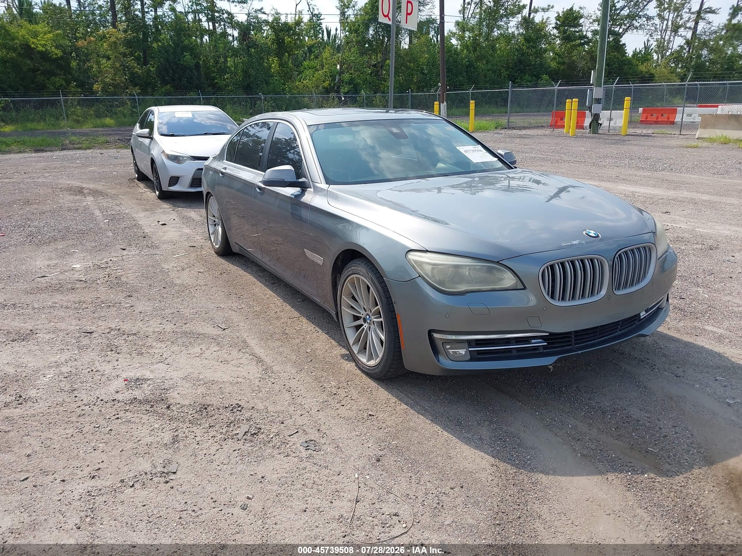 2014 BMW 7 Series ALPINA B7, VIN WBAYE8C55ED134882 — Normal wear