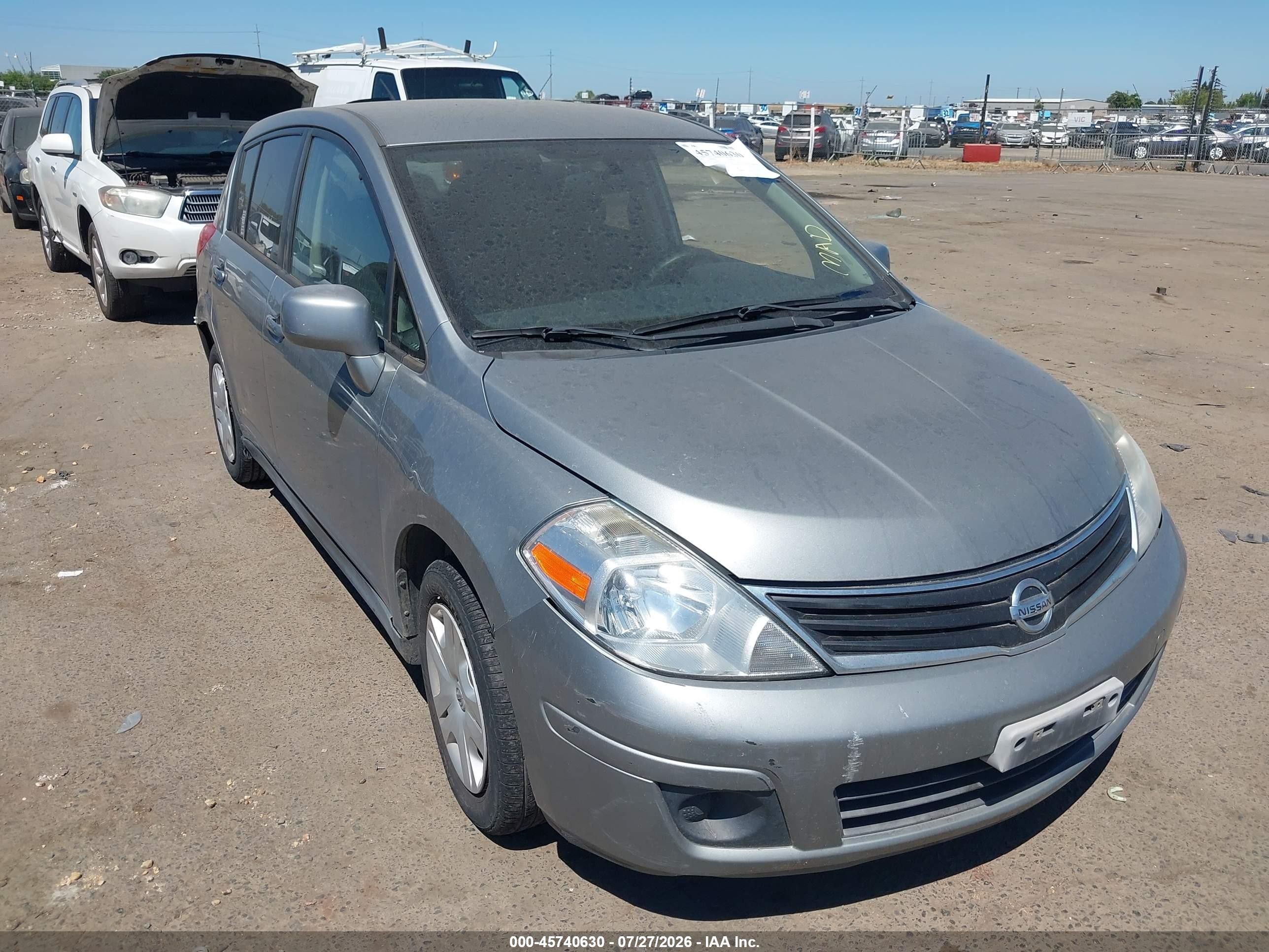 2010 Nissan Versa S, VIN 3N1BC1CP7AL373025 — Normal wear