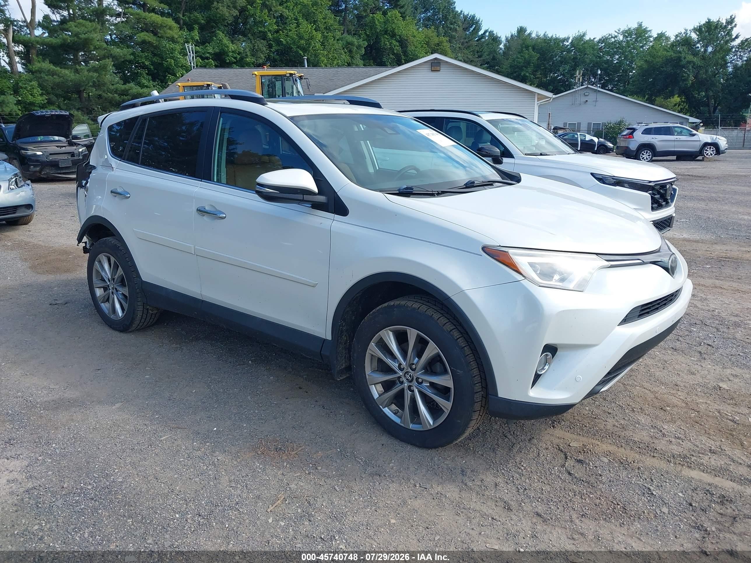 2017 Toyota RAV4 Platinum, VIN 2T3DFREV7HW553910 — Rear end