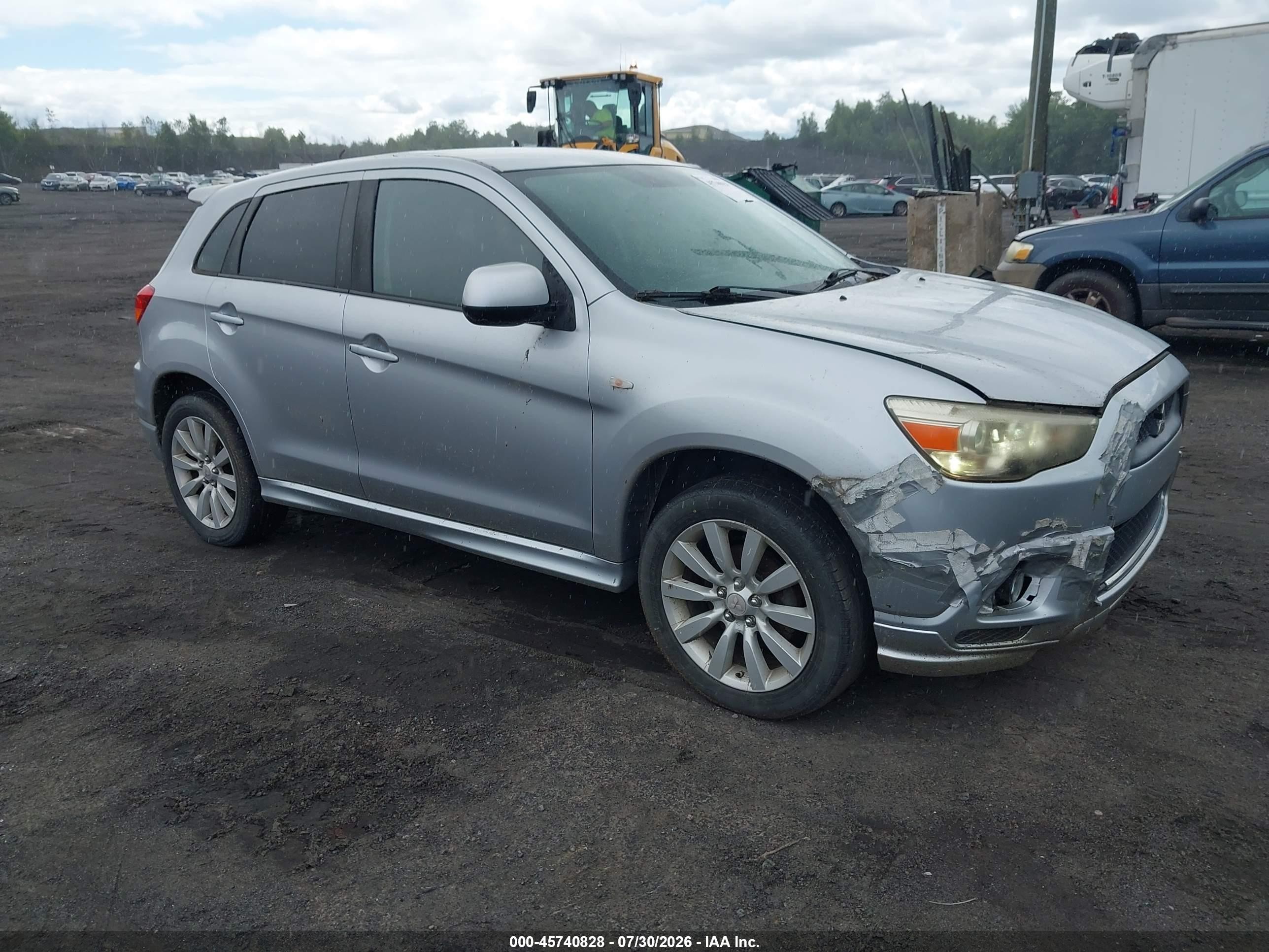 2011 Mitsubishi Outlander SE, VIN JA4AR4AU6BZ007756 — Normal wear