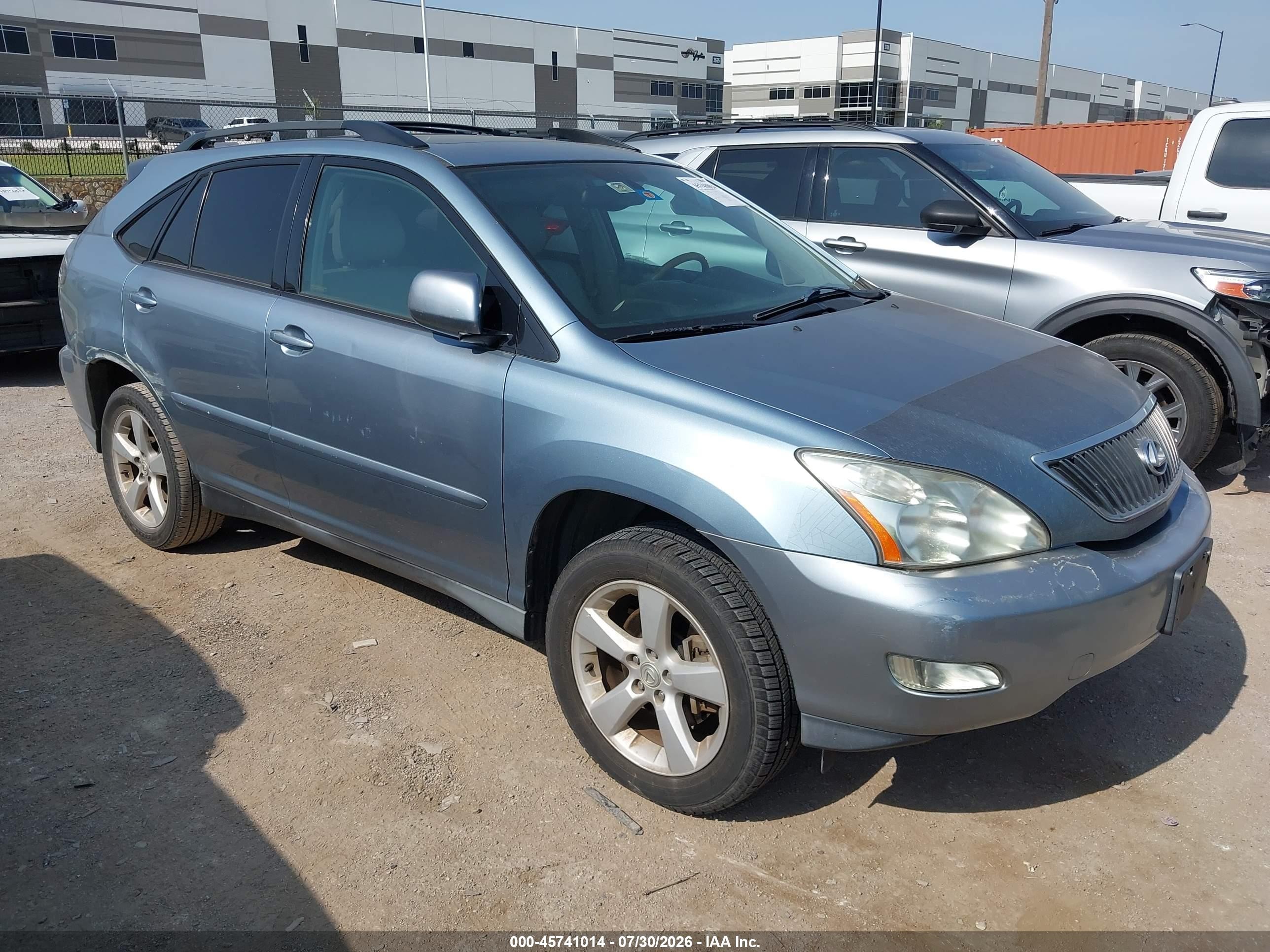 2006 Lexus RX 330, VIN 2T2GA31U06C046470 — Rear end