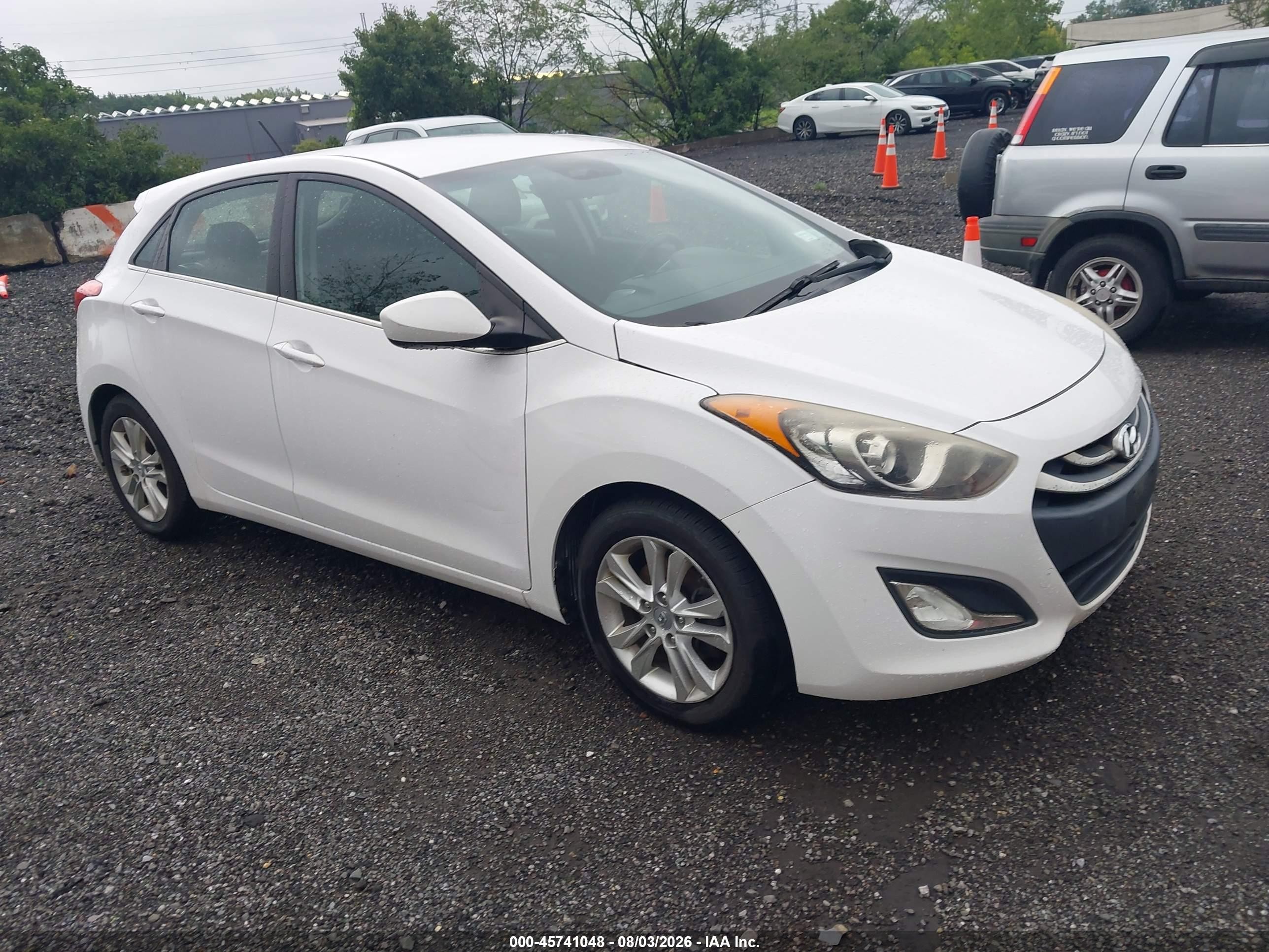 2015 Hyundai Elantra, VIN KMHD35LH8FU242264 — Normal wear