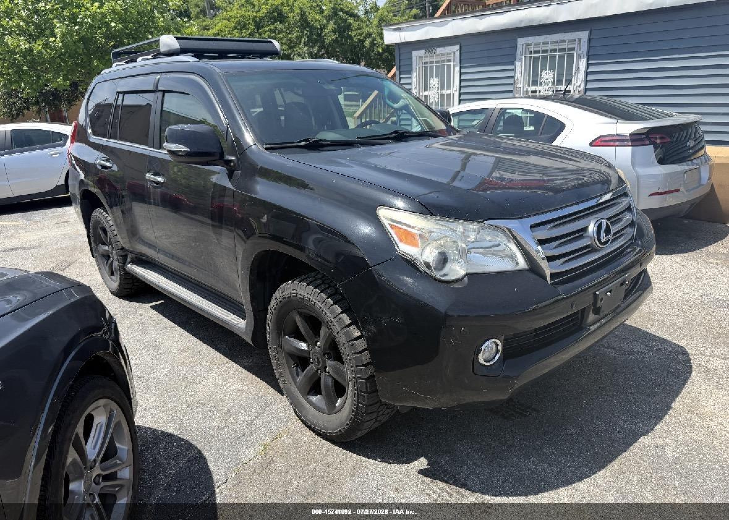 2011 Lexus GX 460, VIN JTJBM7FX8B5020168 — Normal wear
