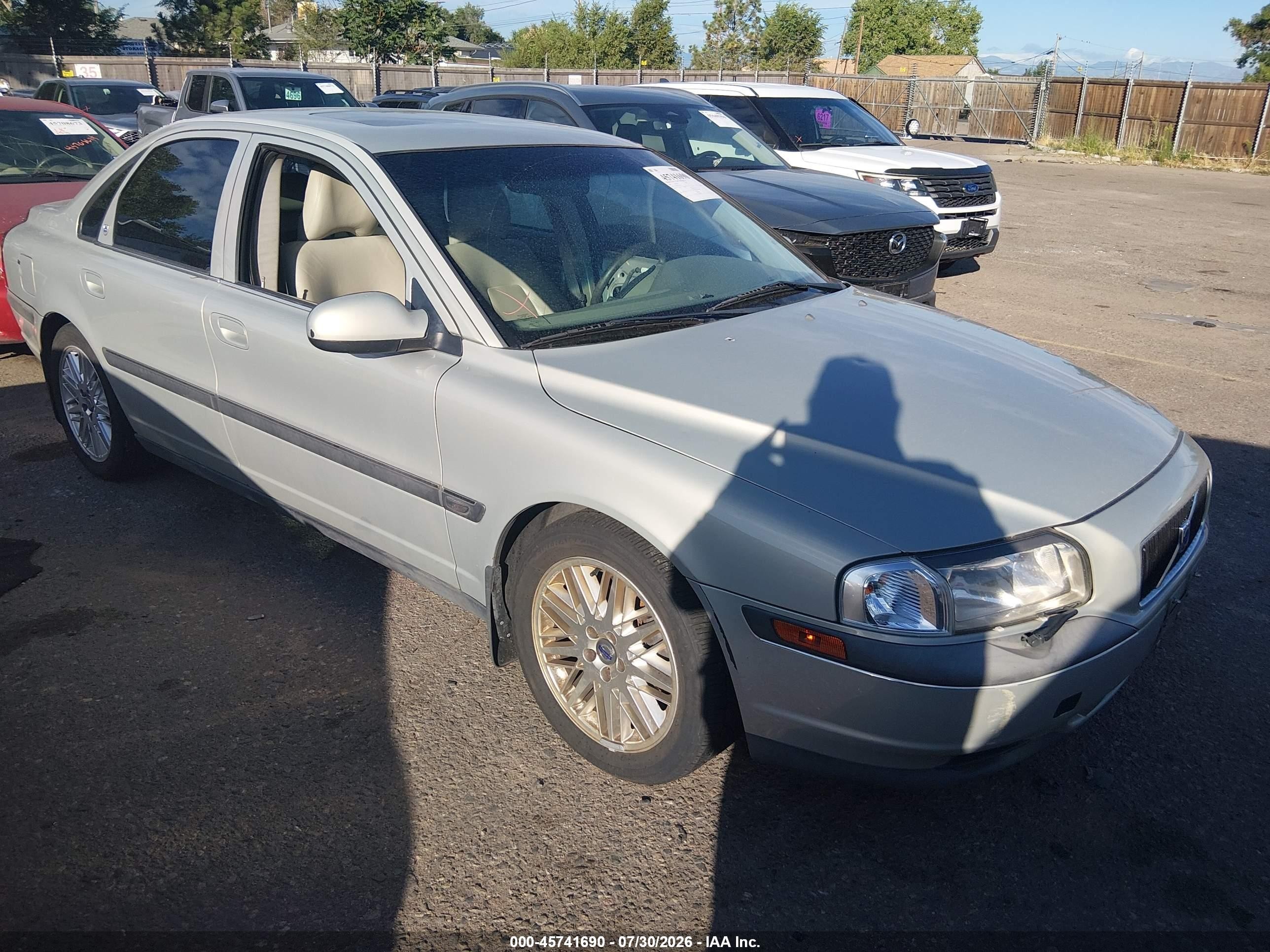 2001 Volvo S80, VIN YV1TS94D611162150 — Normal wear