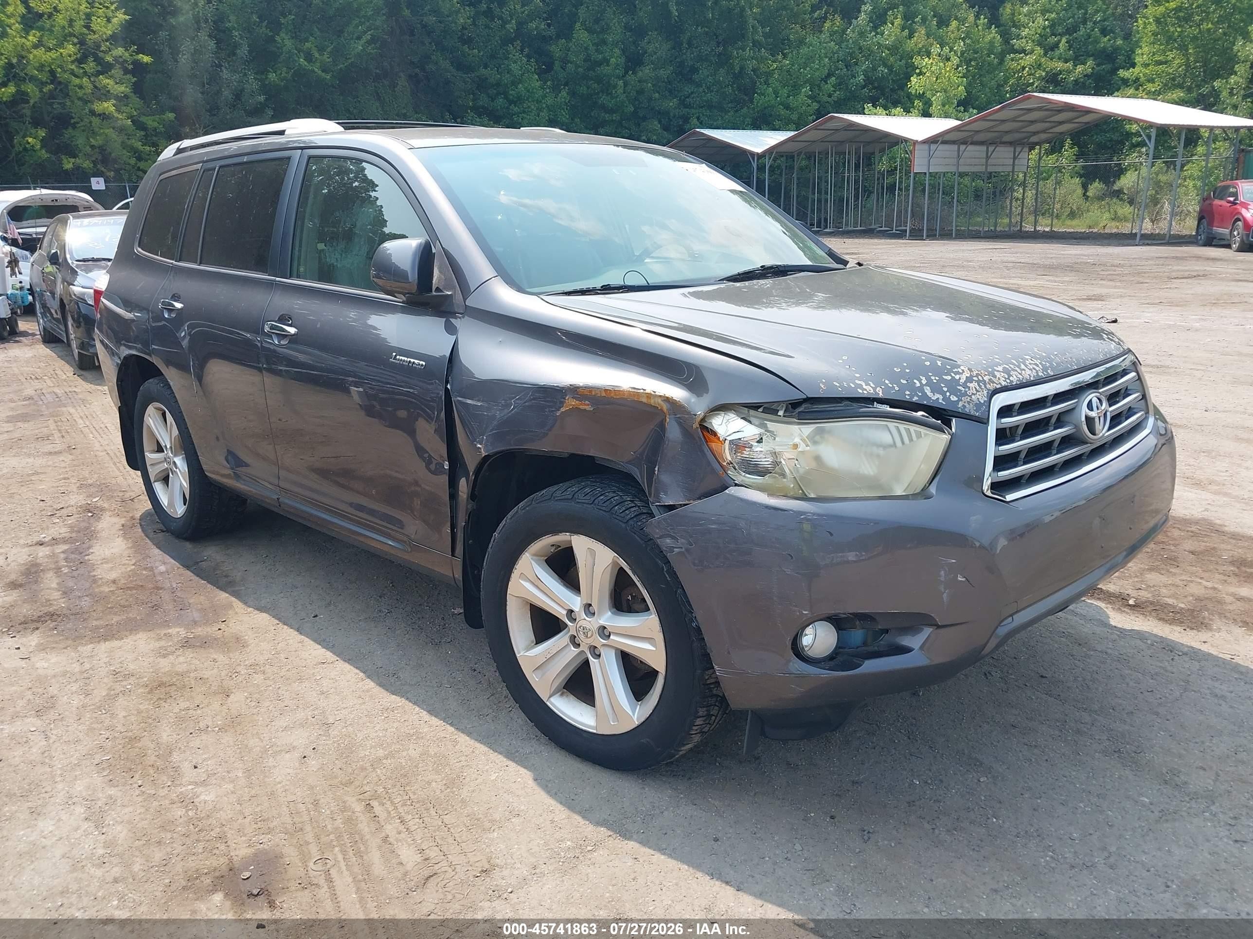 2009 Toyota Highlander Limited, VIN JTEES42A392123124 — Side