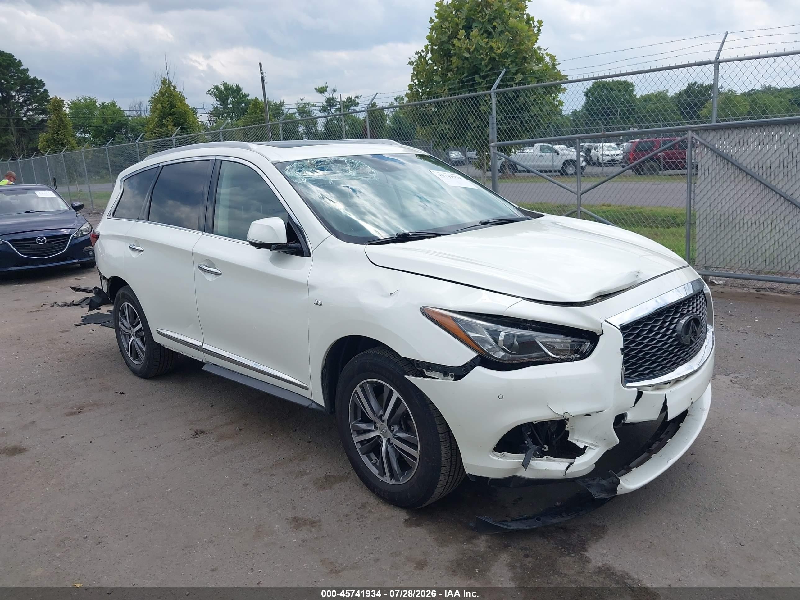 2017 Infiniti QX60, VIN 5N1DL0MM7HC505318 — Перед