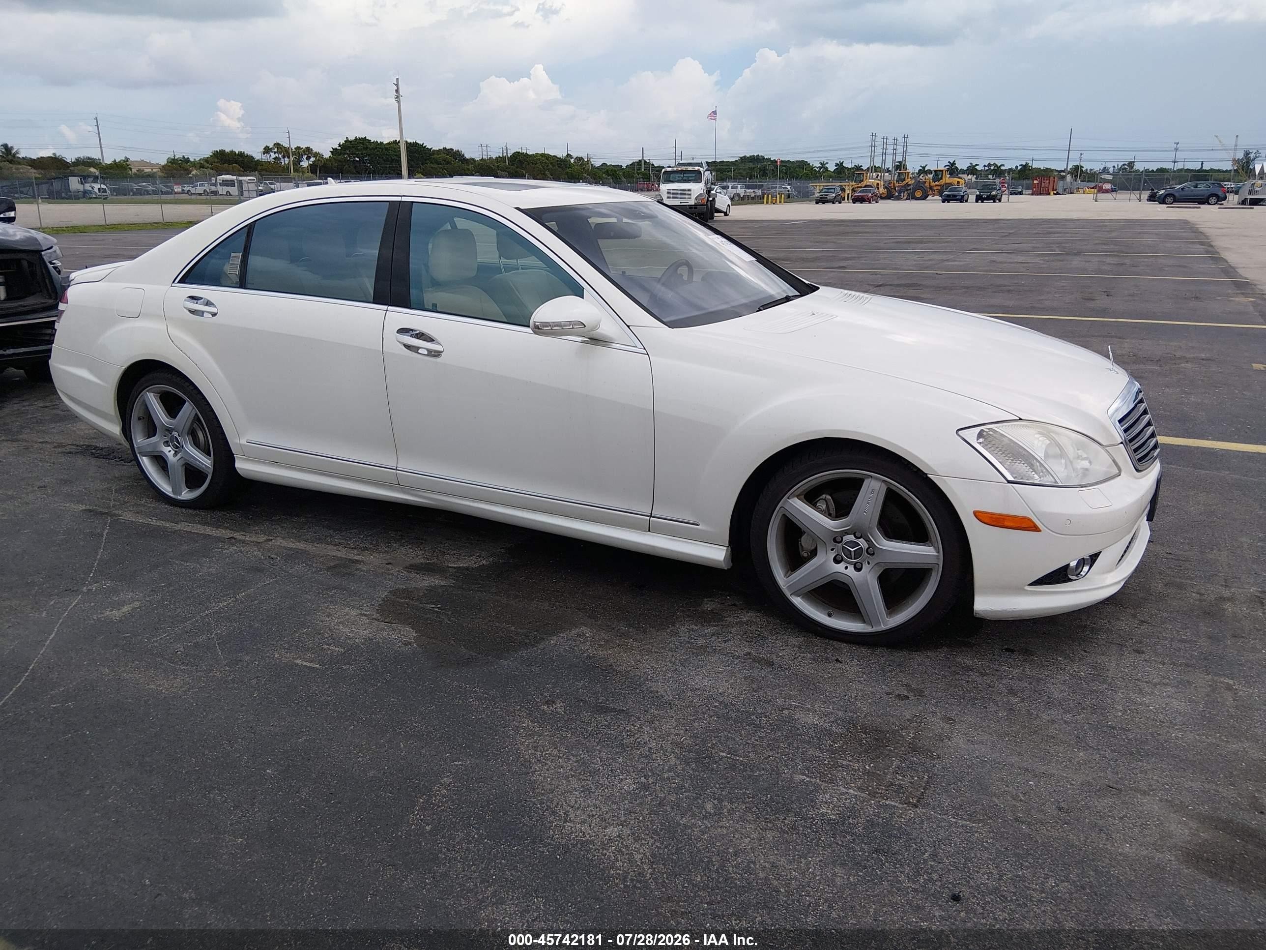 2009 Mercedes-Benz S 550, VIN WDDNG86X19A276494 — Water / flood